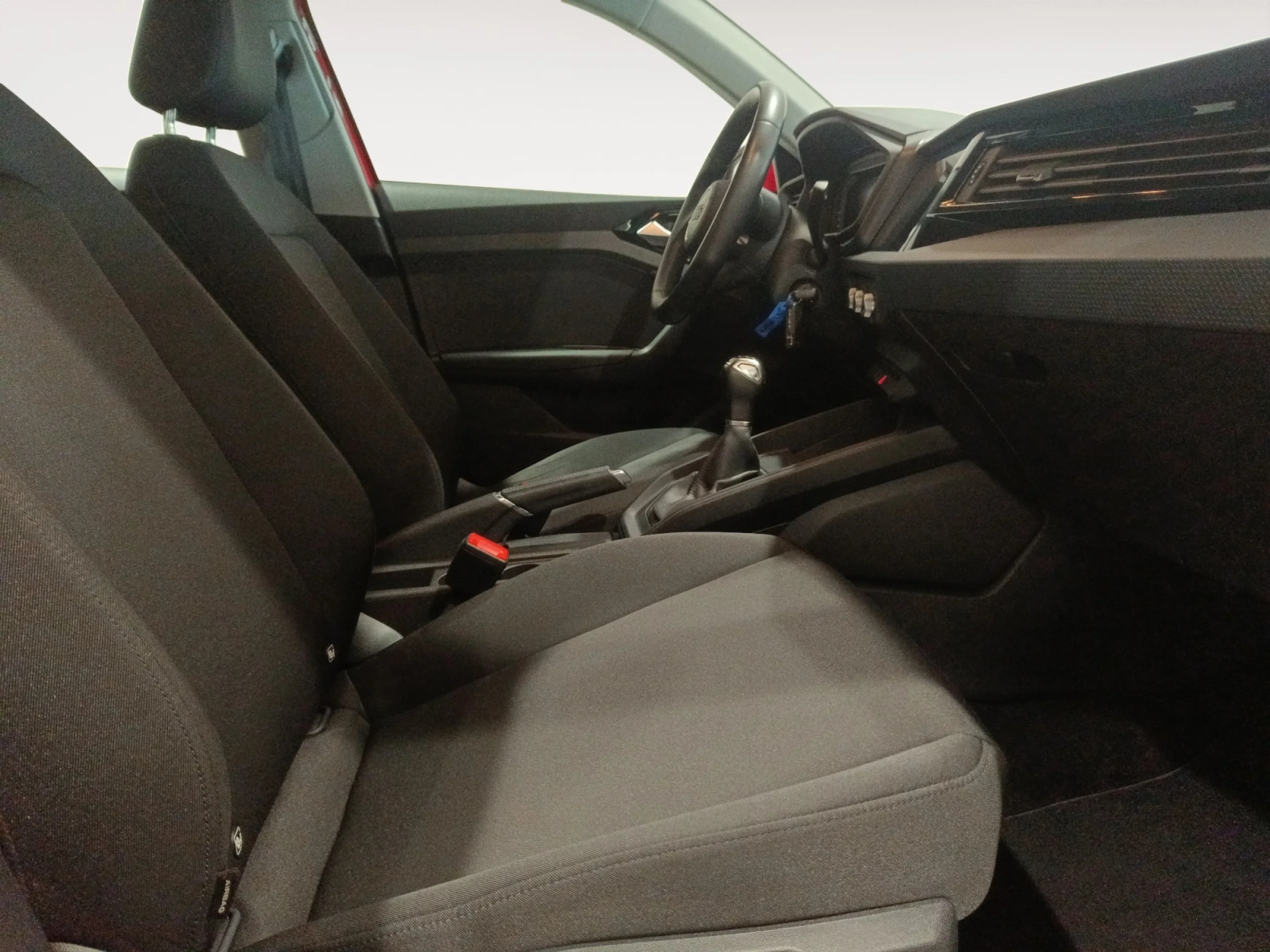 AUDI A1 SPORTBACK 25 TFSI 70KW (95CV) - Foto 8