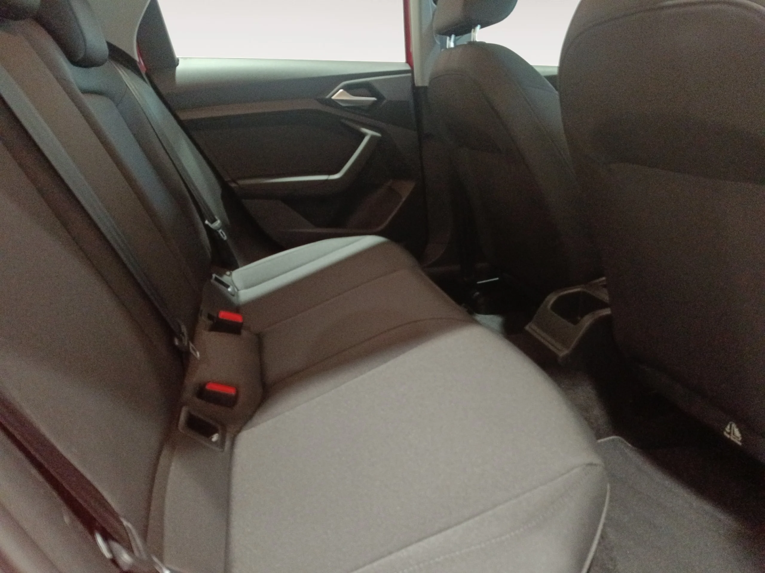 AUDI A1 SPORTBACK 25 TFSI 70KW (95CV) - Foto 9