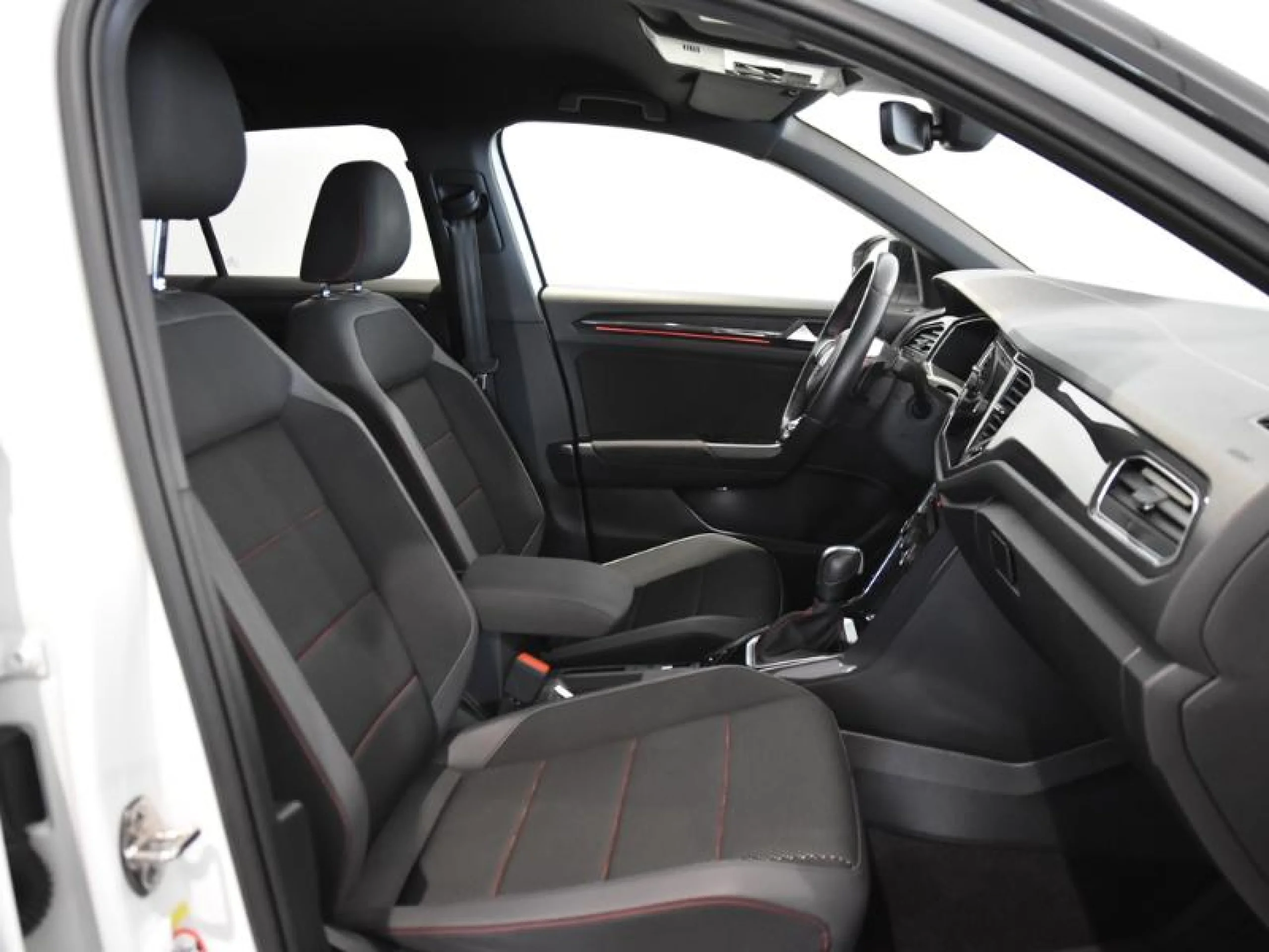 VOLKSWAGEN T ROC SPORT 1.5 TSI 110KW (150CV) DSG - Foto 5