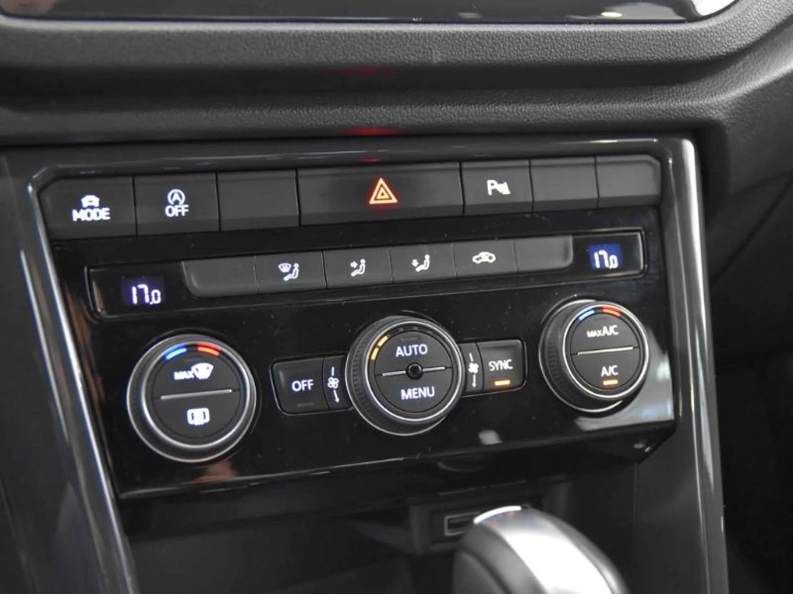 VOLKSWAGEN T ROC SPORT 1.5 TSI 110KW (150CV) DSG - Foto 11