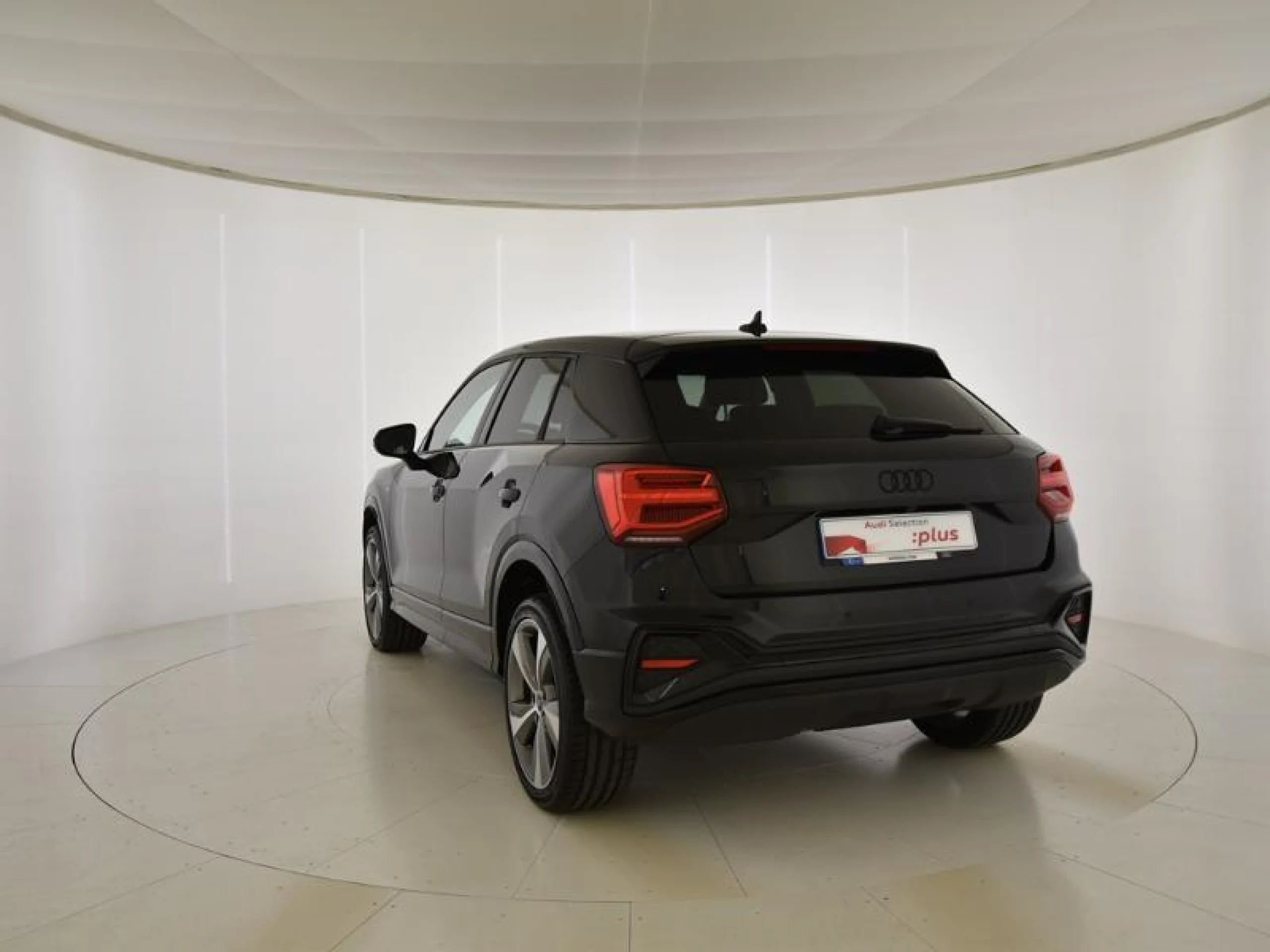 AUDI Q2 BLACK LINE 35 TFSI 110KW S TRONIC - Foto 2