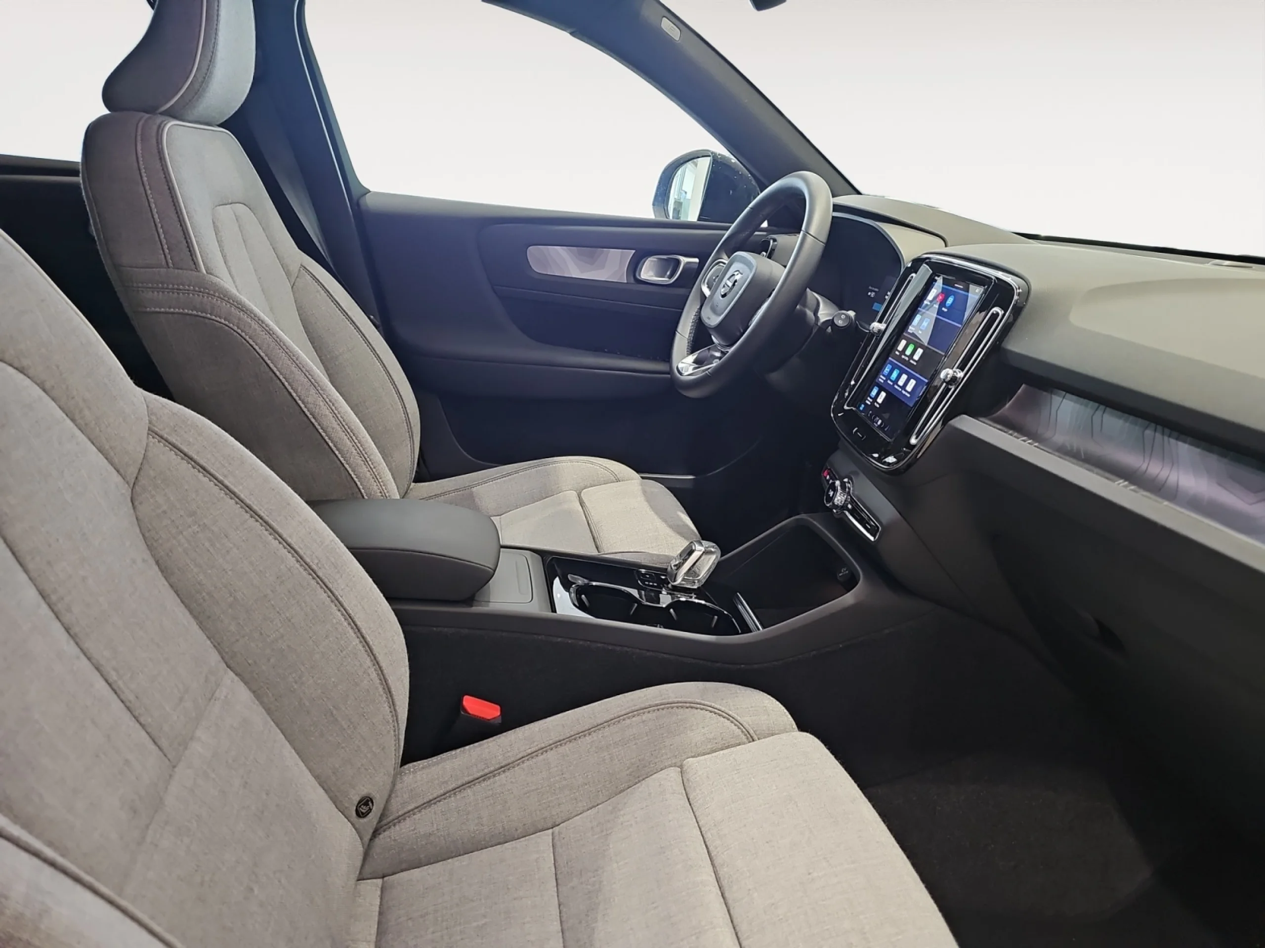 VOLVO XC40 RECHARGE TWIN PLUS AUTO AWD - Foto 5
