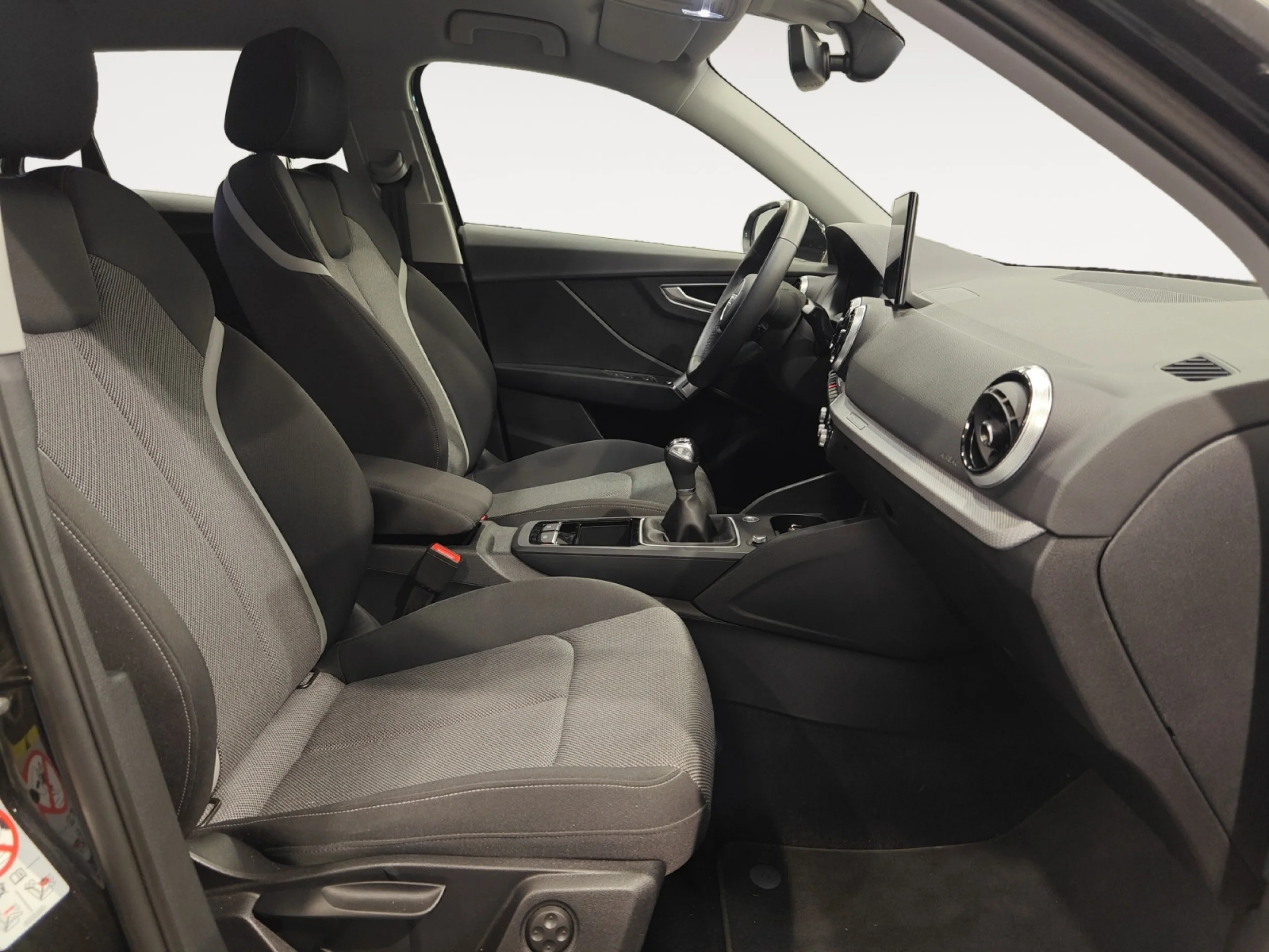 AUDI Q2 ADRENALIN 30 TFSI 85KW (116CV) - Foto 5