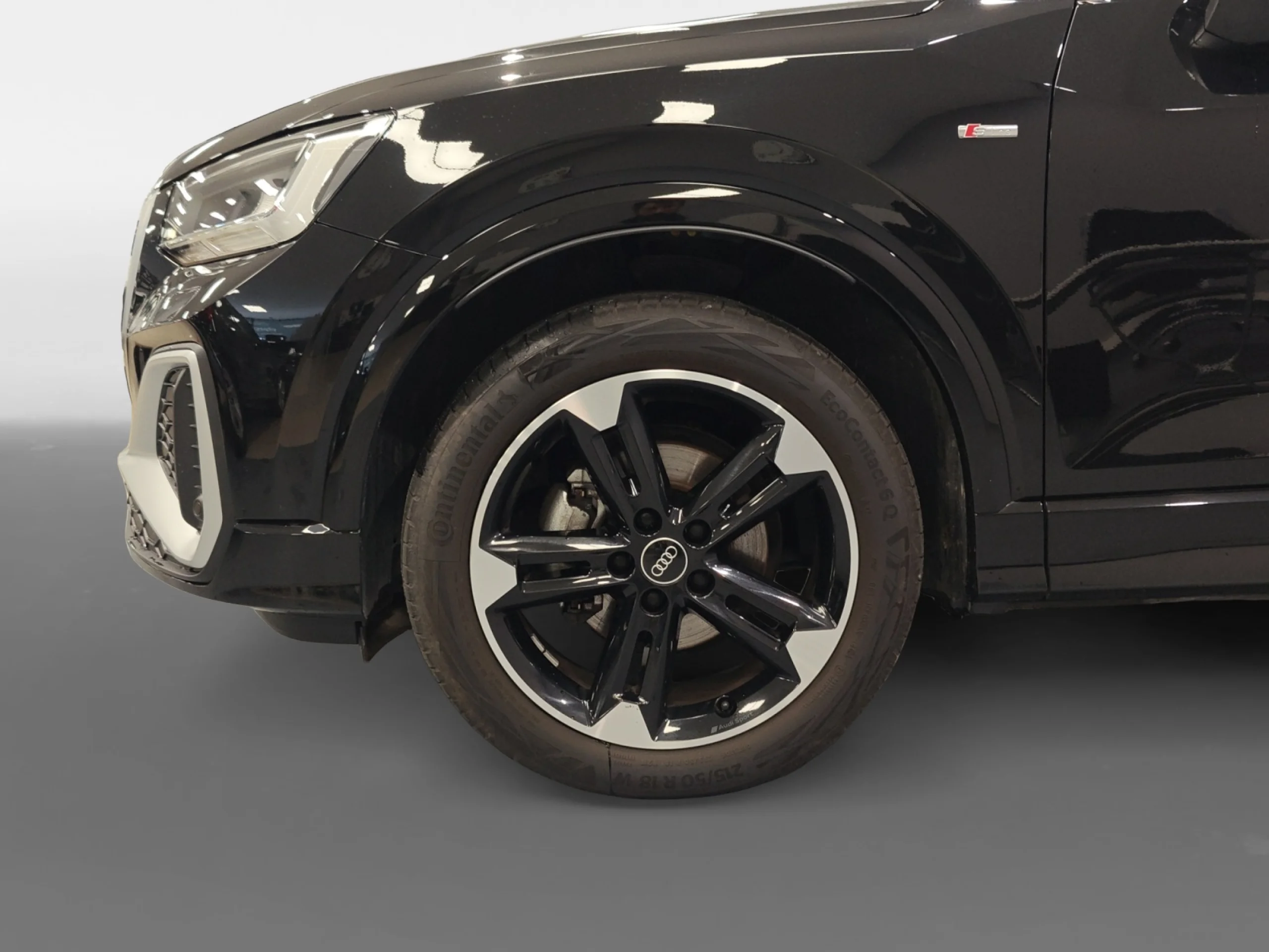 AUDI Q2 ADRENALIN 30 TFSI 85KW (116CV) - Foto 8