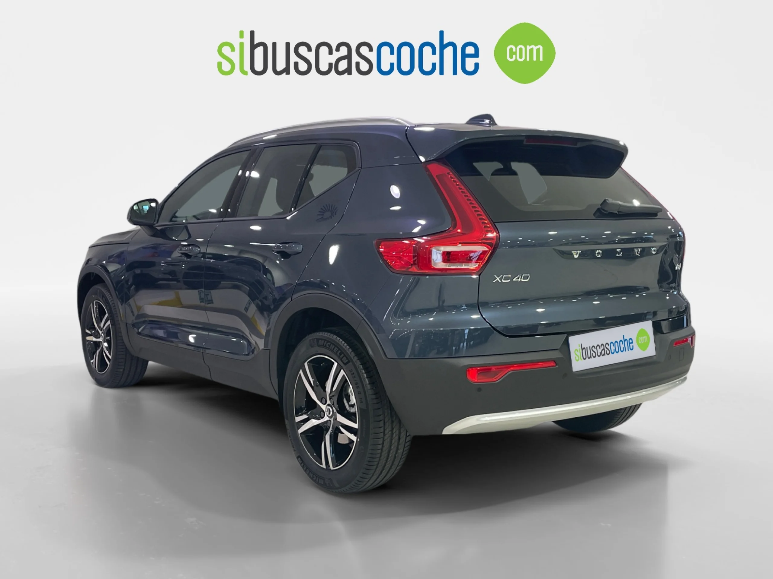 VOLVO XC40 2.0 B4 G CORE AUTO - Foto 2
