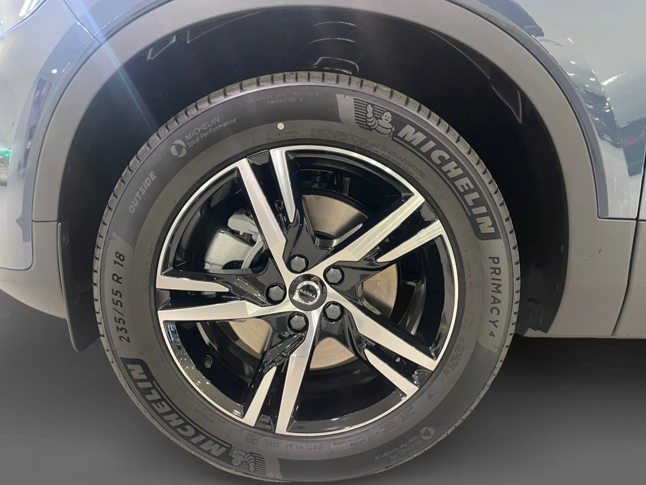 VOLVO XC40 2.0 B4 G CORE AUTO - Foto 9