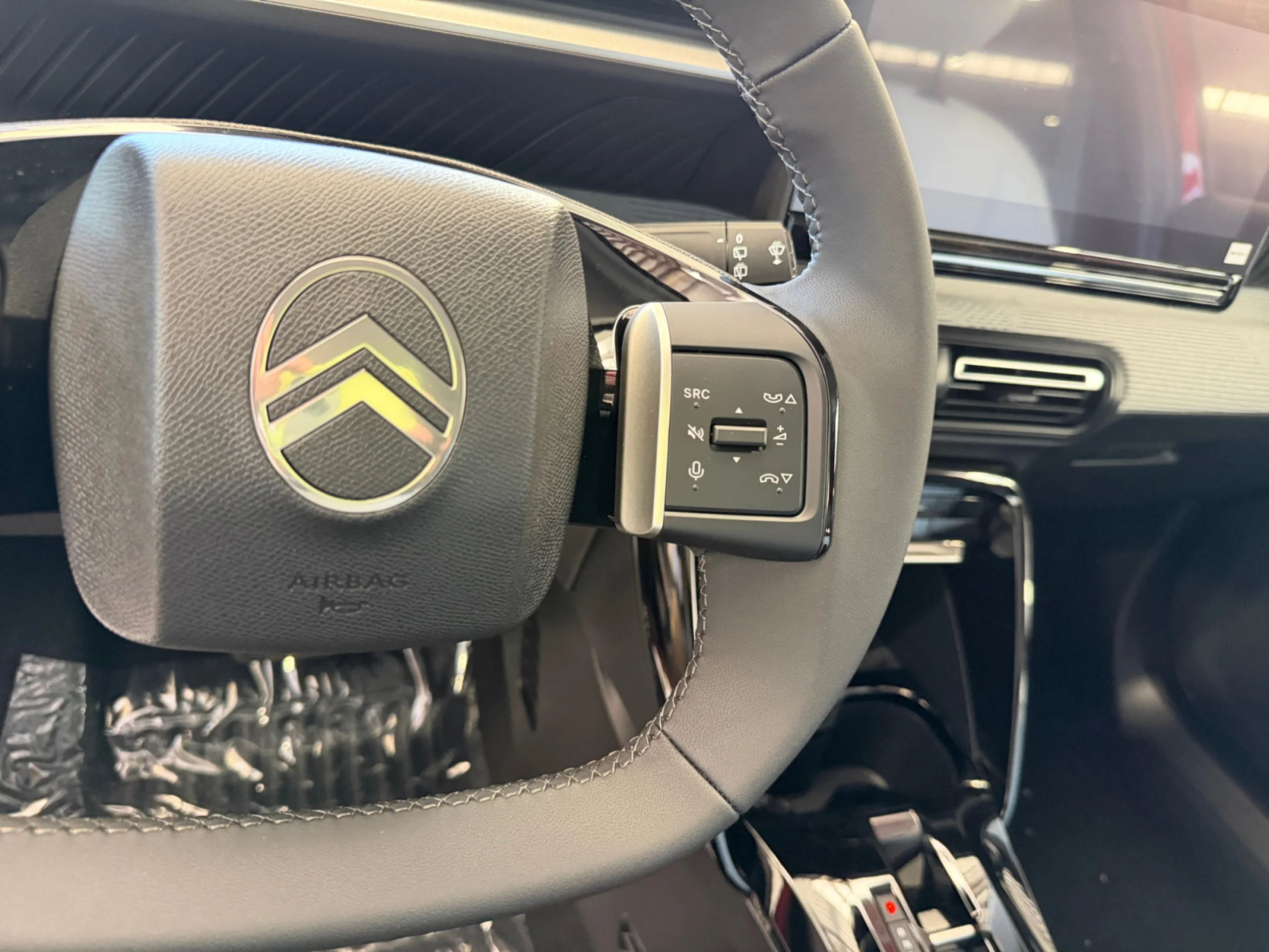 CITROEN C3 AIRCROSS HYBRID 145 Ë DCS6 MAX - Foto 10