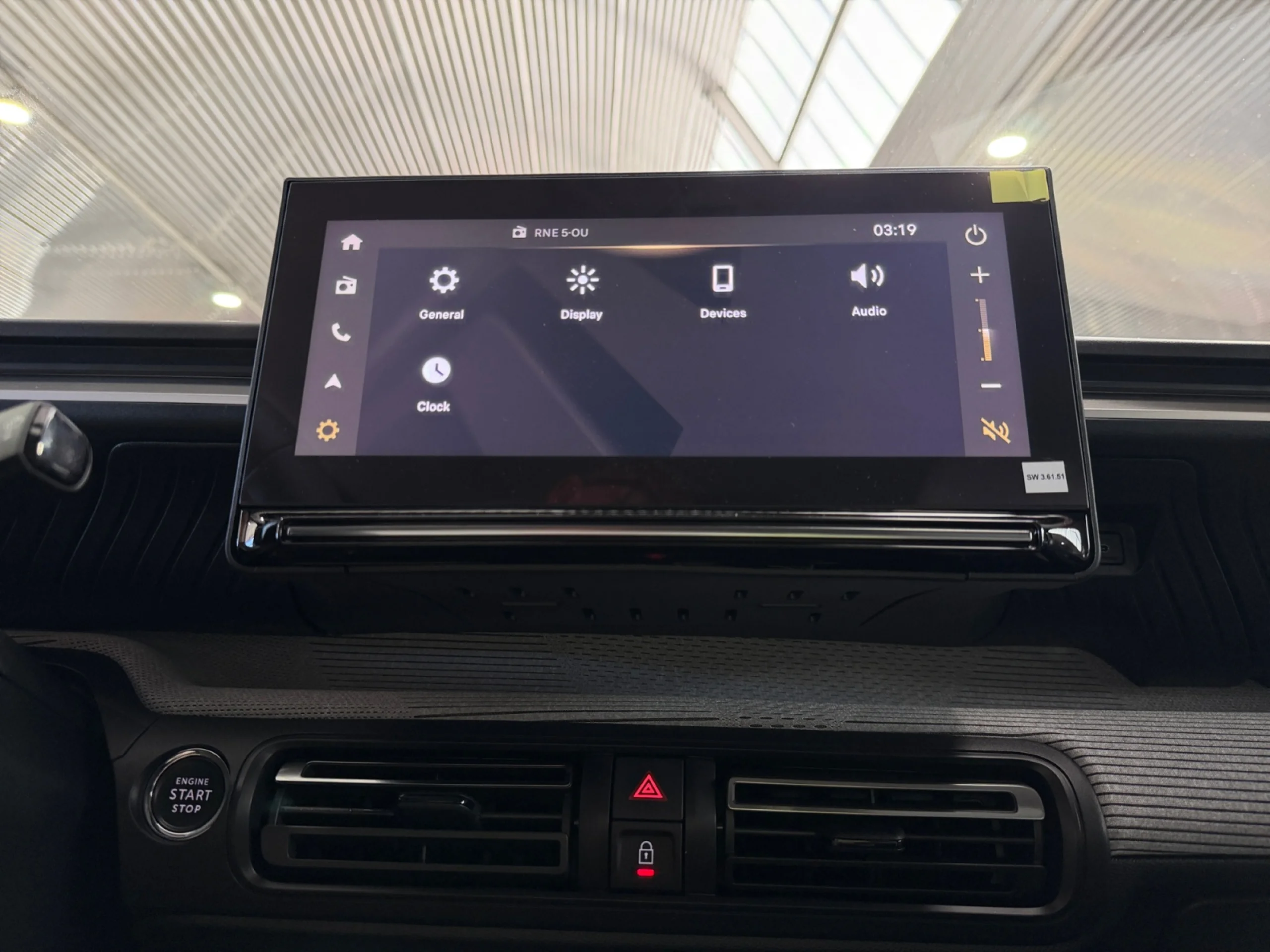 CITROEN C3 AIRCROSS HYBRID 145 Ë DCS6 MAX - Foto 17