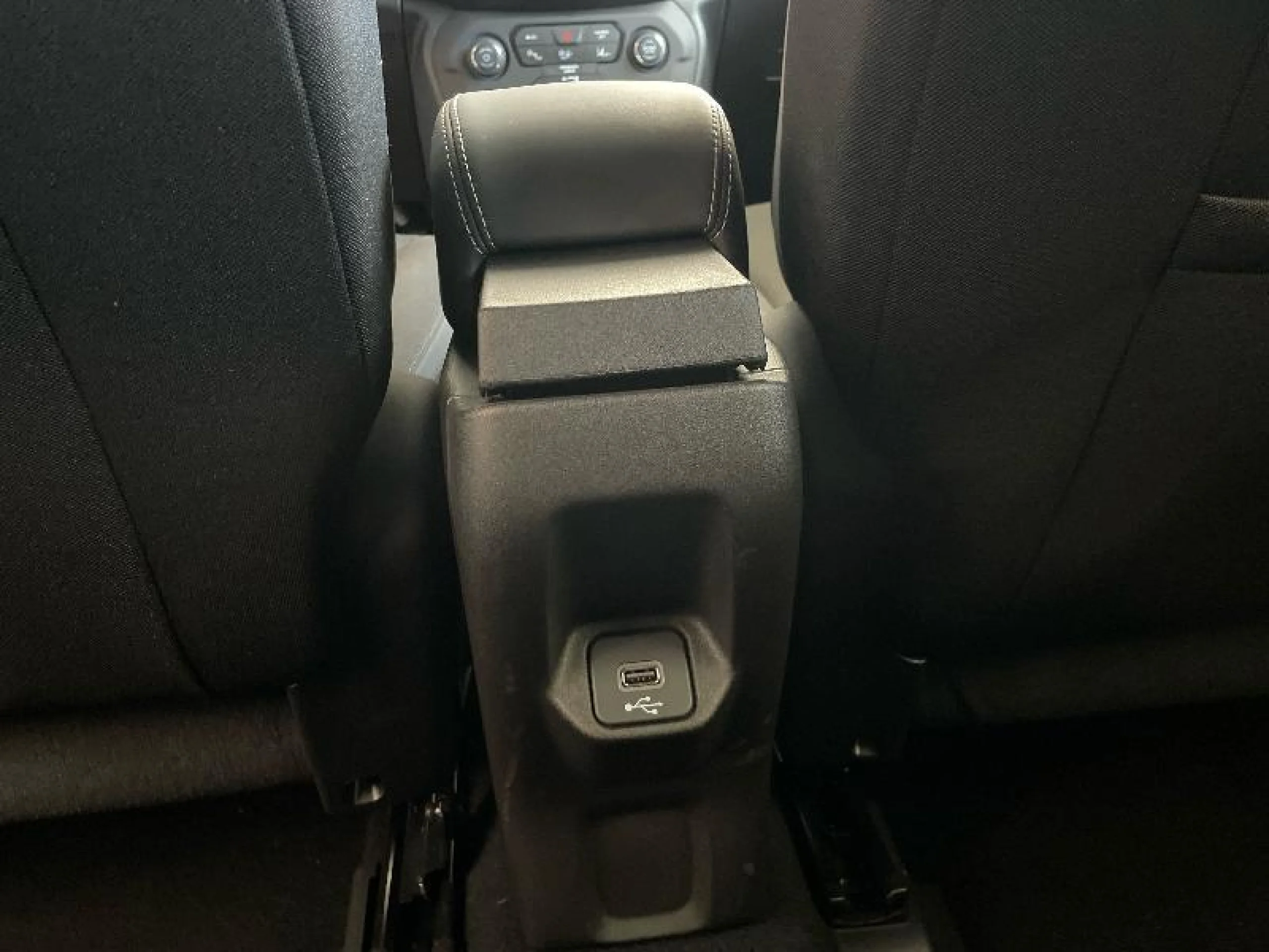 JEEP RENEGADE 4XE 1.3 PHEV 177 KW(240CV) UPLAND AT - Foto 19