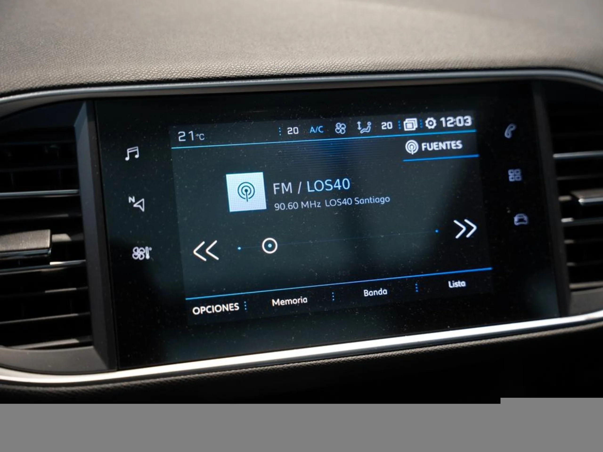 PEUGEOT 308 GTI BY PEUGEOT SPORT 263 - Foto 15