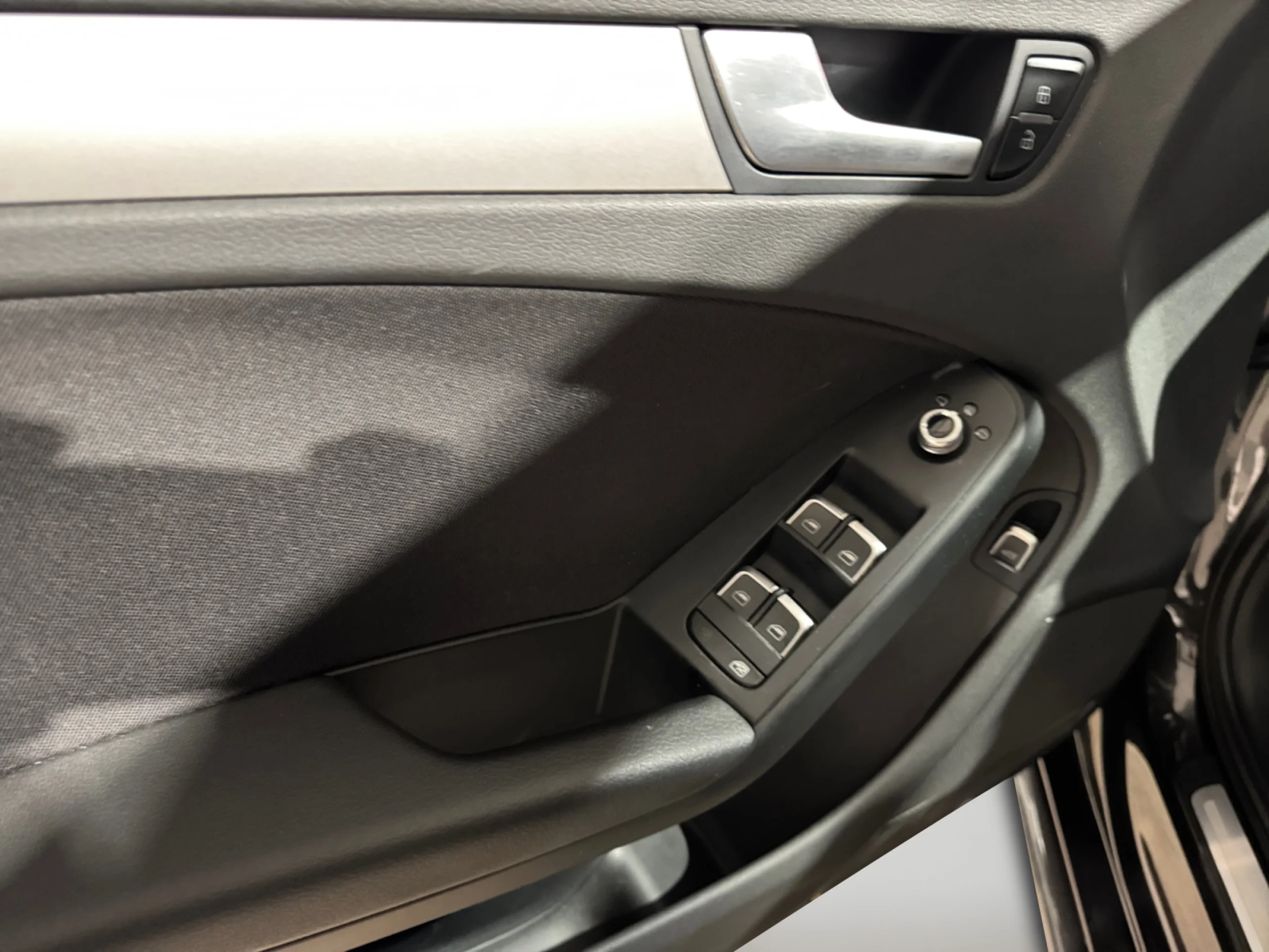 AUDI A4 2.0 TDI 150CV MULTITRONIC S LINE EDITION - Foto 16