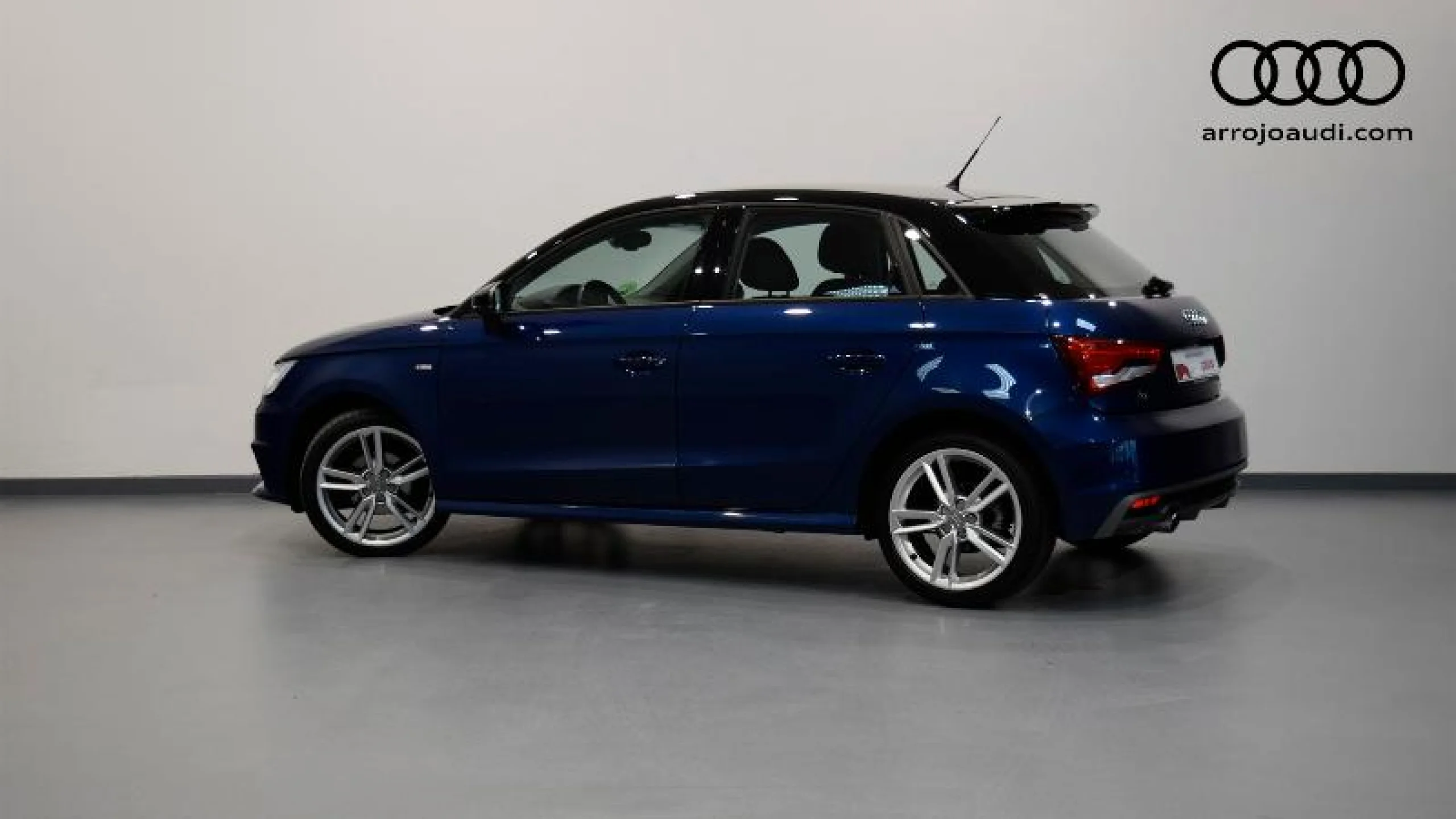 AUDI A1 SPORTBACK 1.0 TFSI ADRENALIN - Foto 2