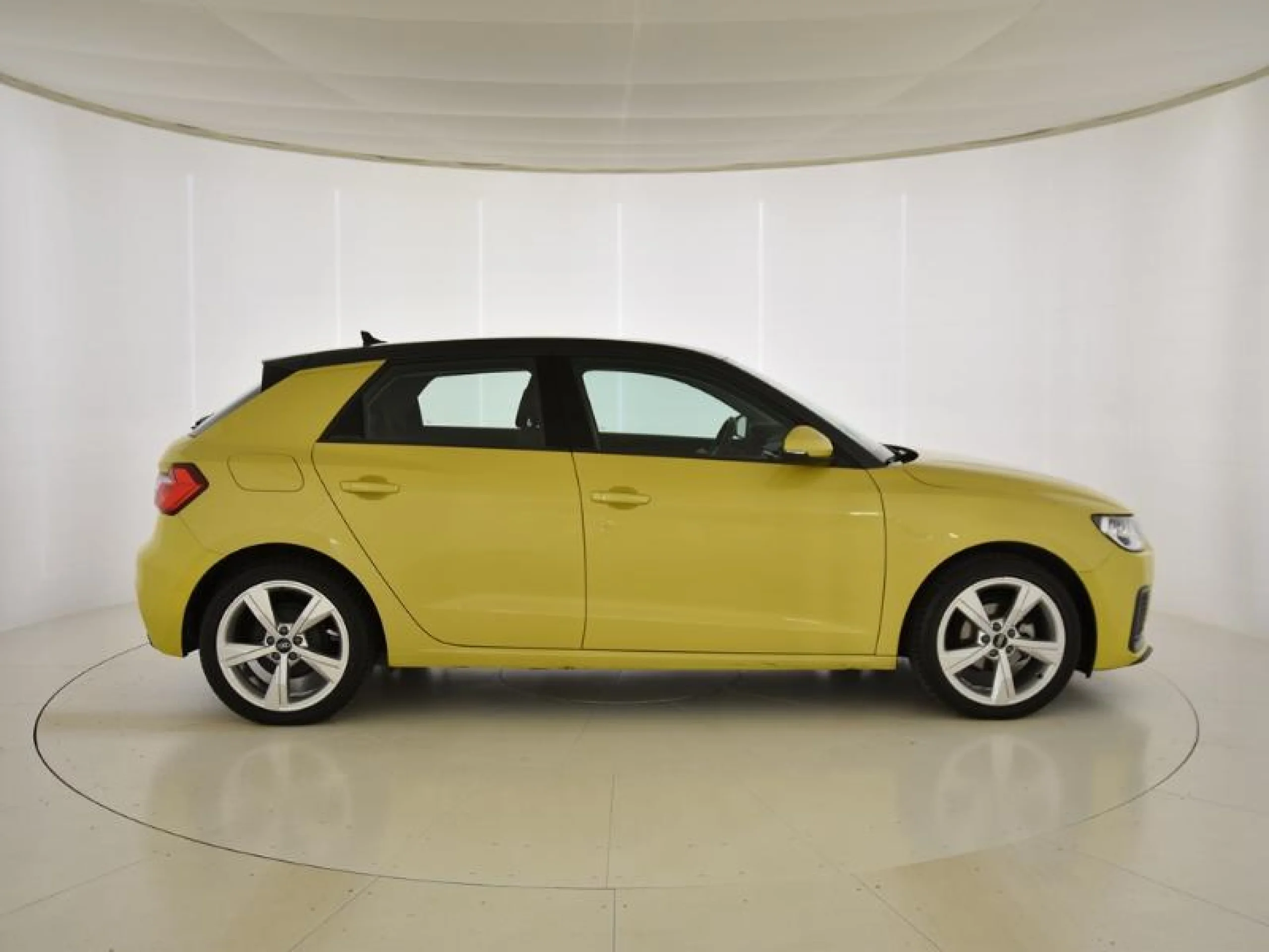 AUDI A1 SPORTBACK 25 TFSI 70KW (95CV) - Foto 3