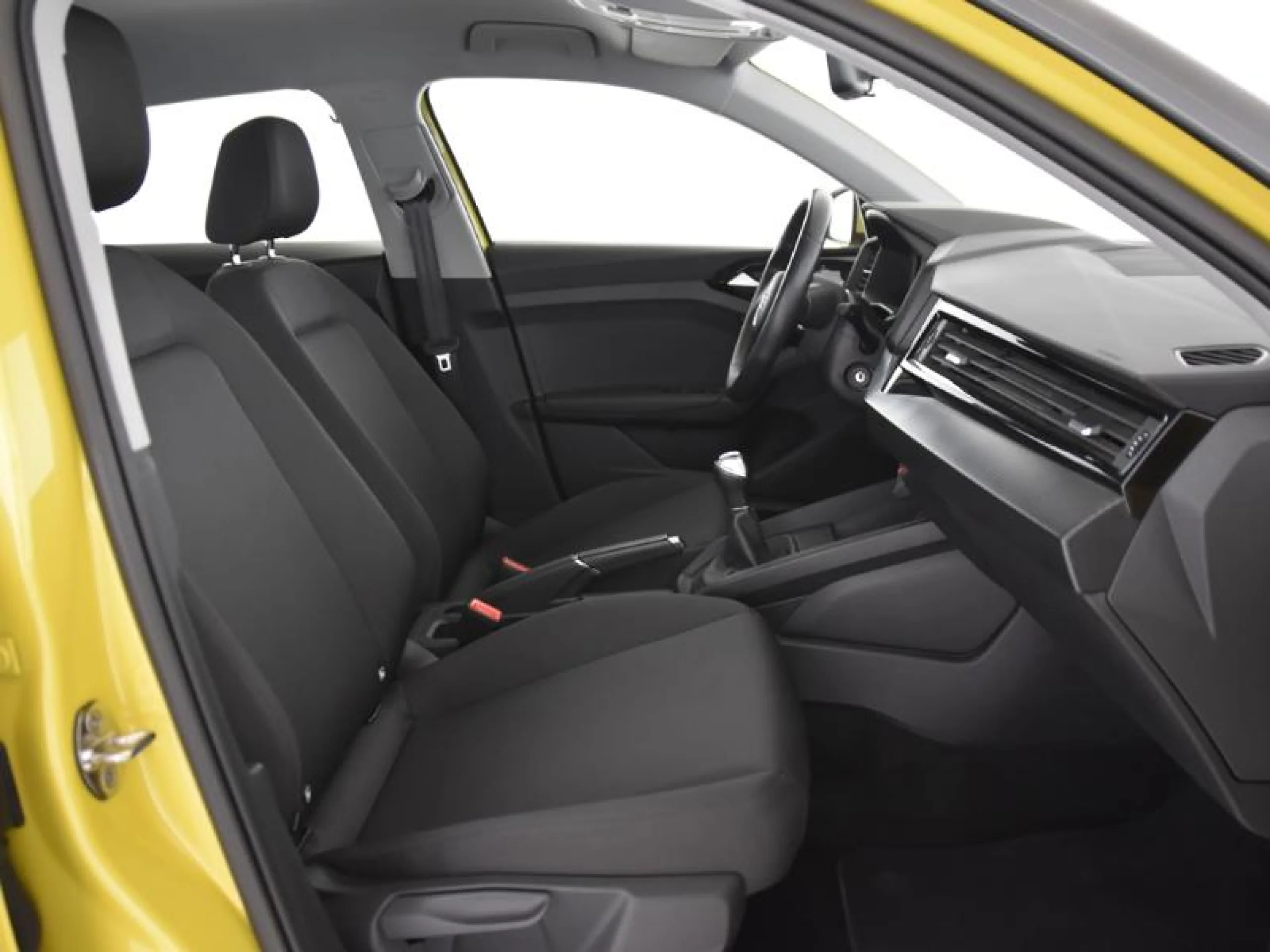 AUDI A1 SPORTBACK 25 TFSI 70KW (95CV) - Foto 6