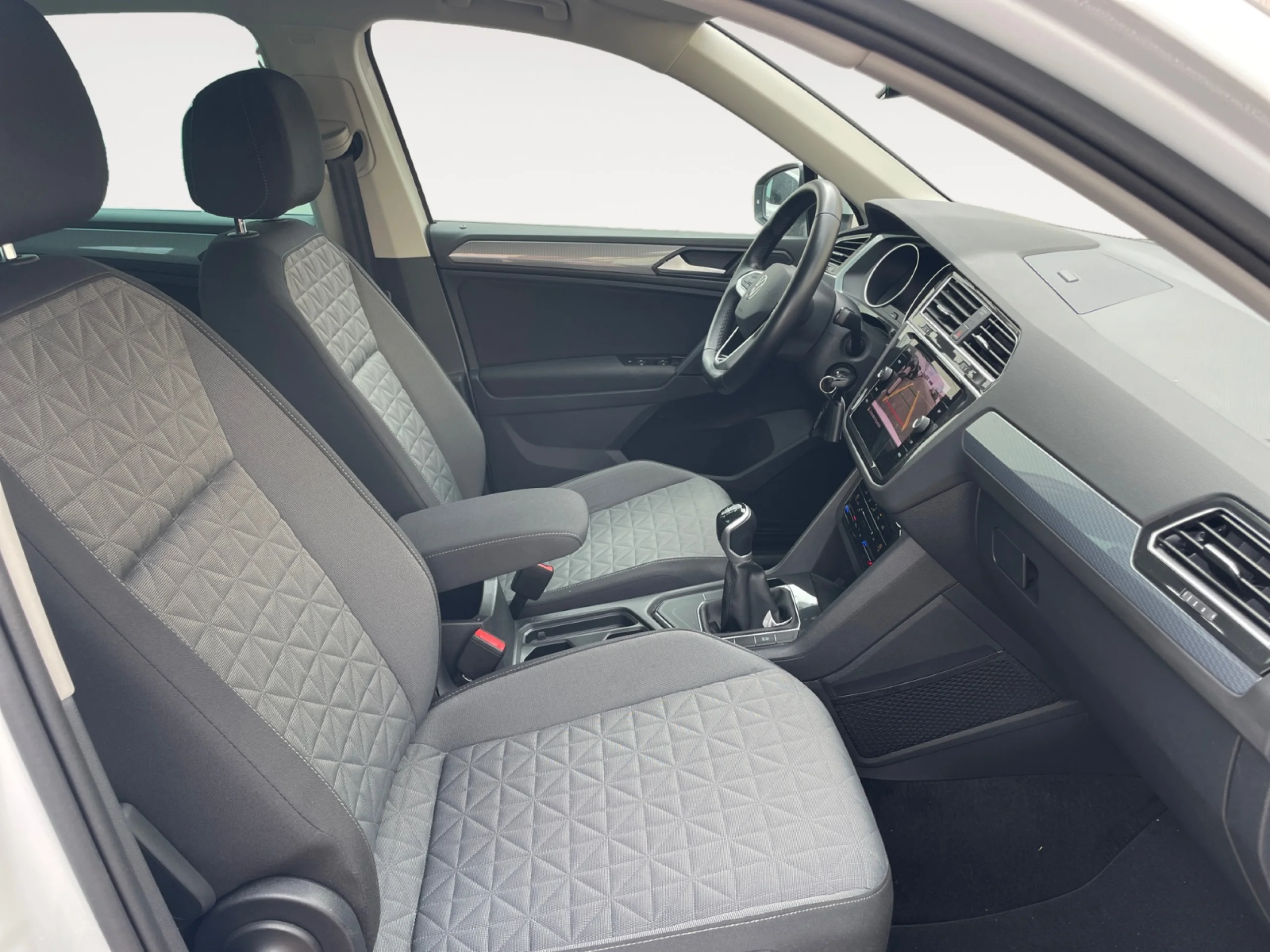 VOLKSWAGEN TIGUAN LIFE 1.5 TSI 110KW (150CV) - Foto 5