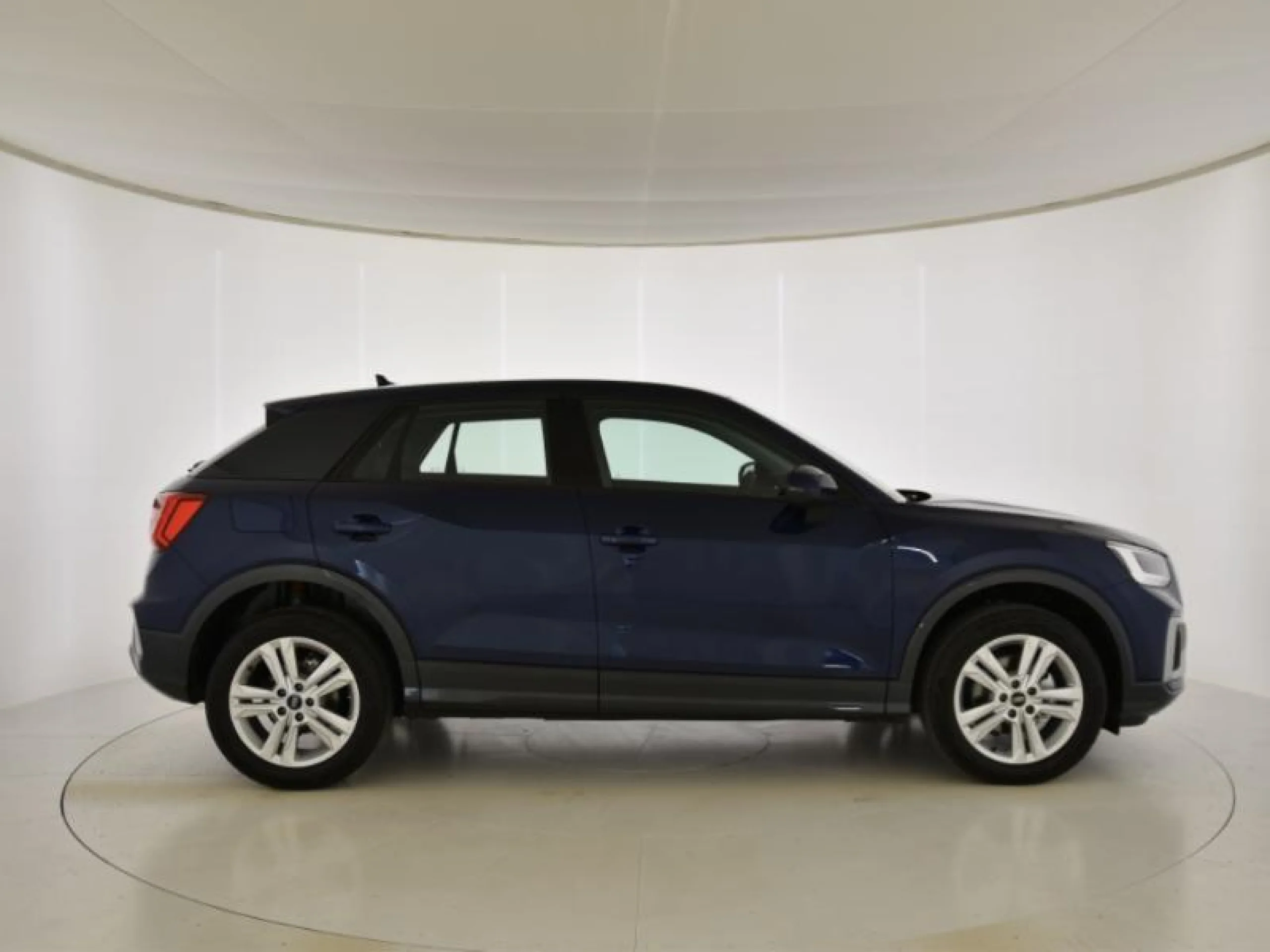 AUDI Q2 ADVANCED 30 TDI 85KW (116CV) S TRONIC - Foto 3