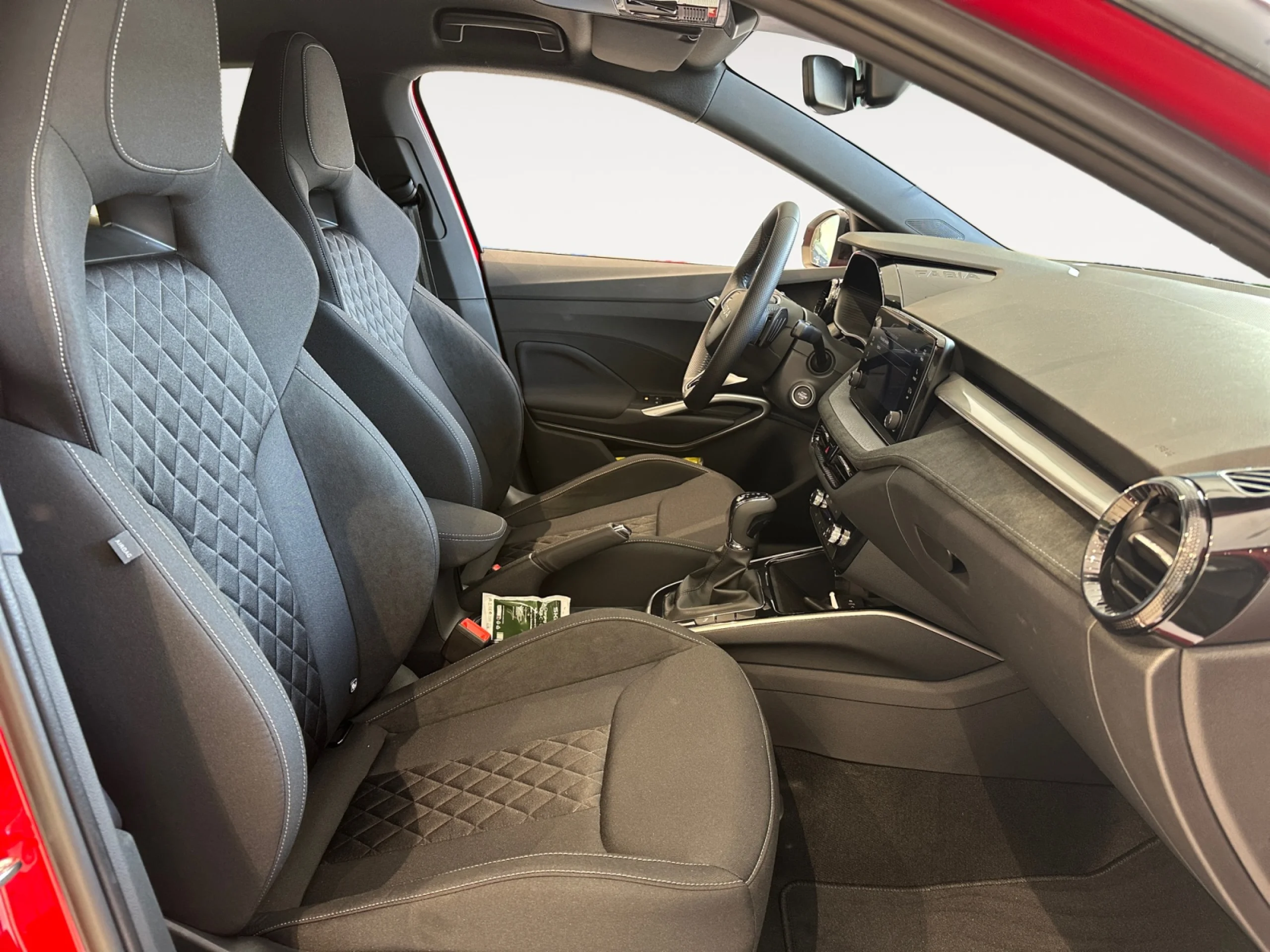 SKODA FABIA 1.0 TSI 85KW (115CV) DSG DESIGN - Foto 5