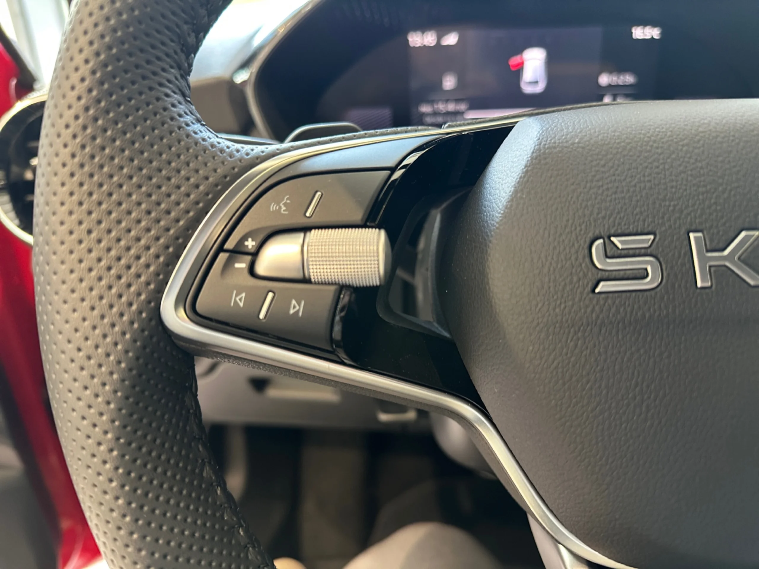 SKODA FABIA 1.0 TSI 85KW (115CV) DSG DESIGN - Foto 11