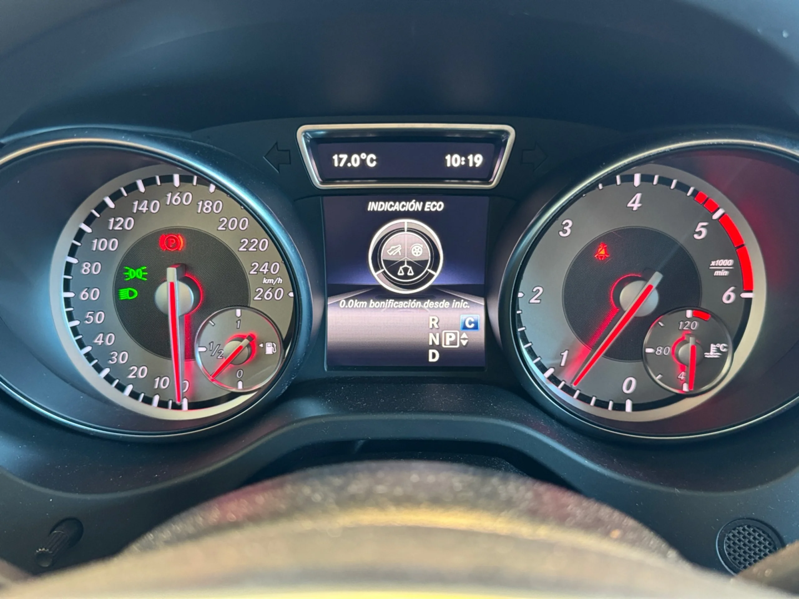 MERCEDES-BENZ Clase gla GLA 220 D 4MATIC AMG LINE - Foto 15