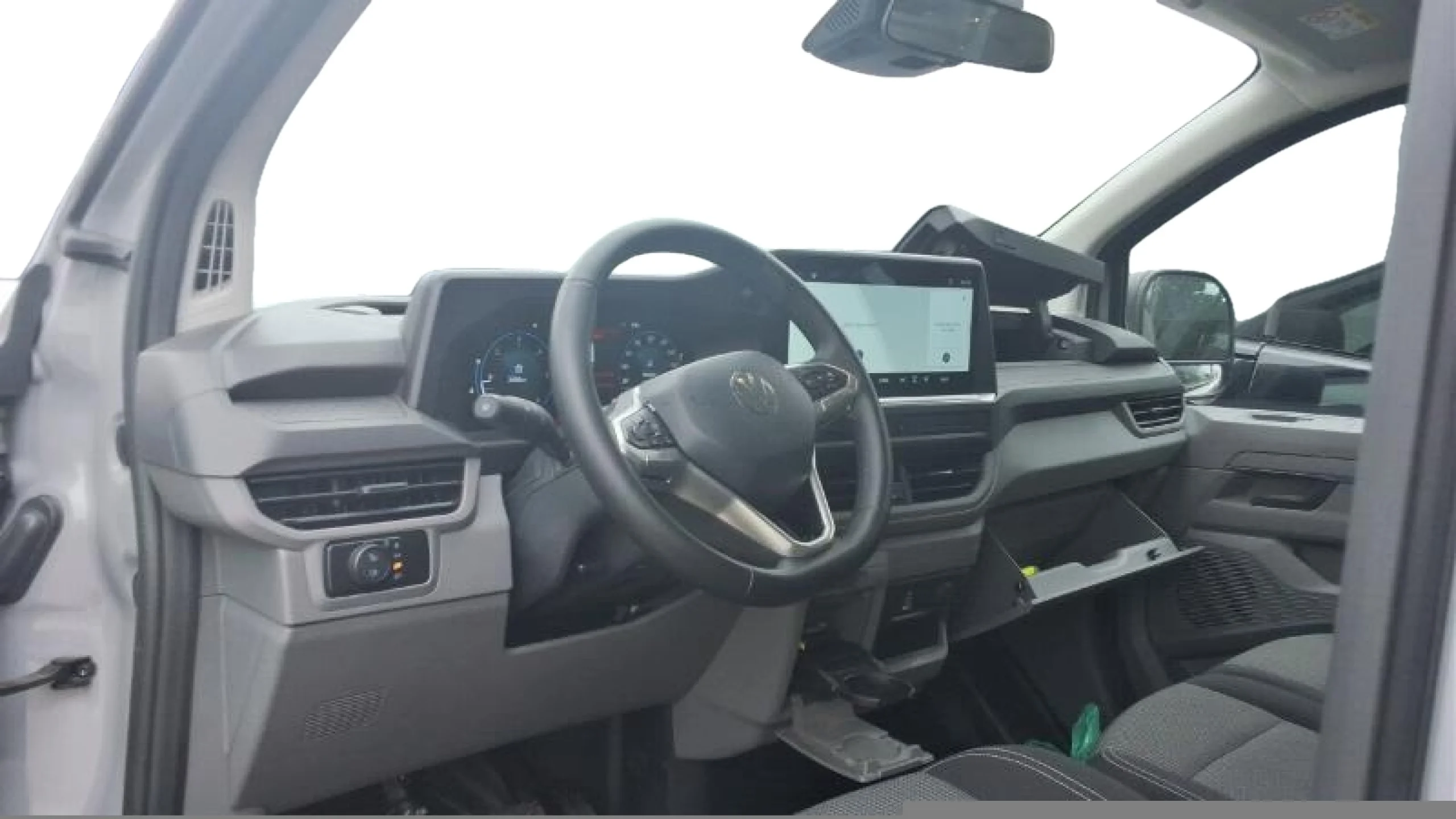 VOLKSWAGEN CARAVELLE CORTA 2.0 TDI 110 KW (150 CV) 6 VEL - Foto 3