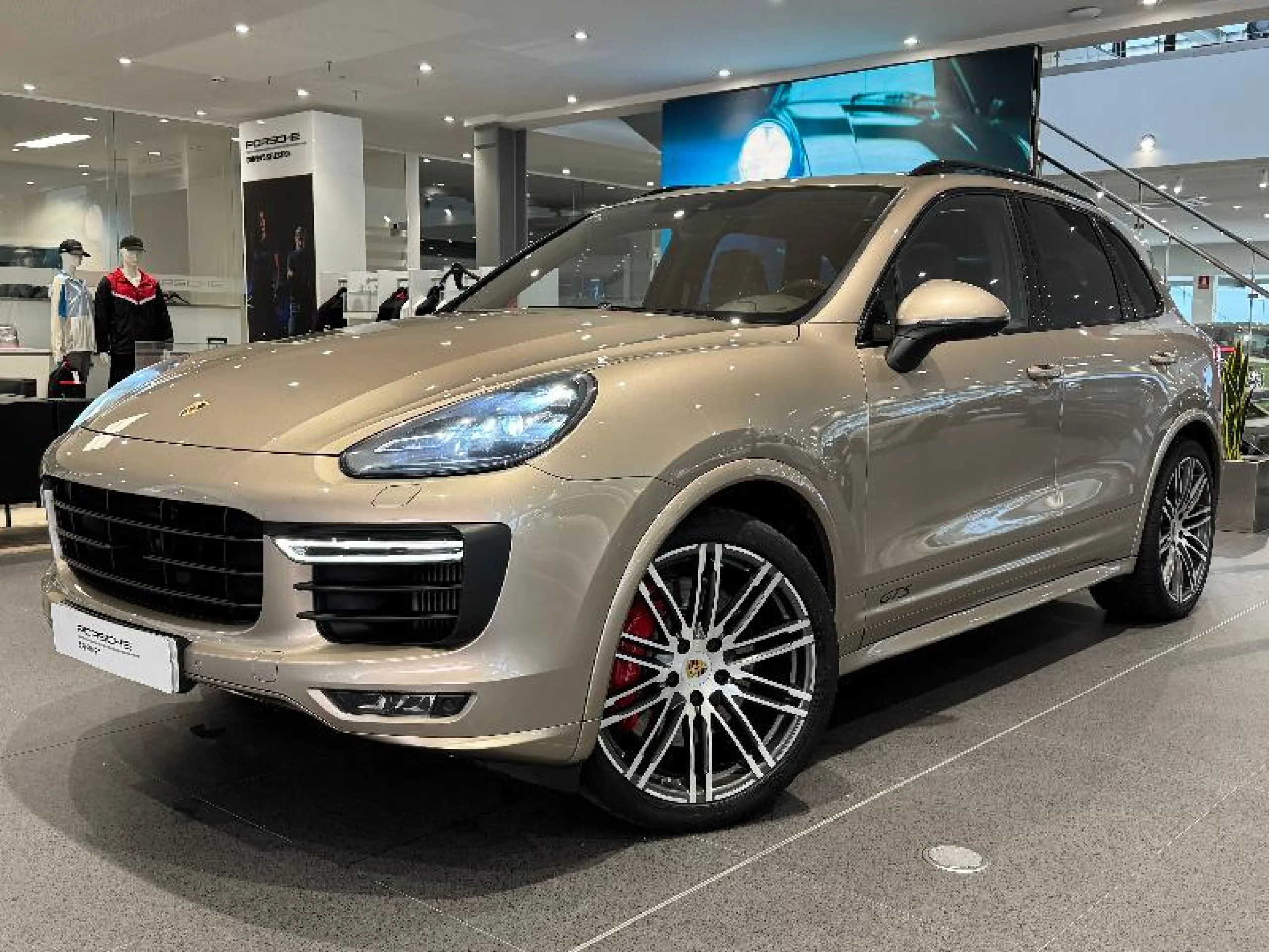 PORSCHE CAYENNE GTS - Foto 1