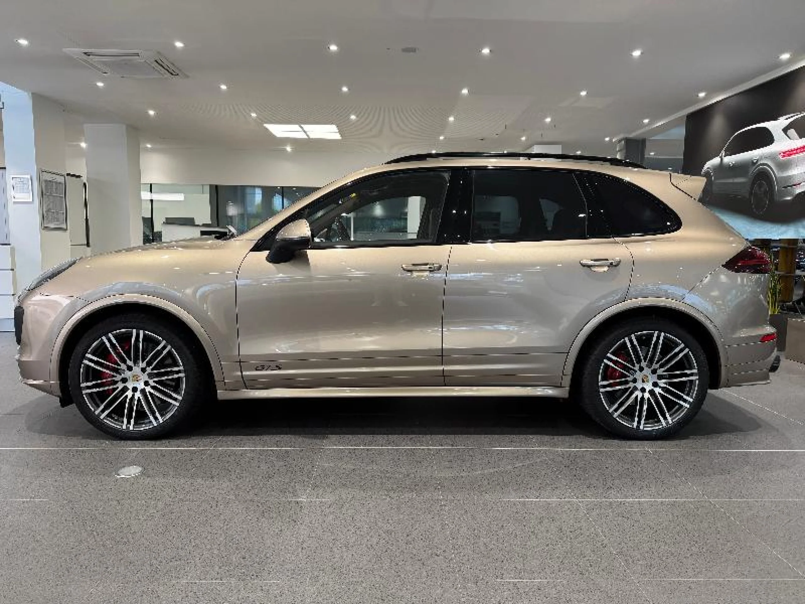 PORSCHE CAYENNE GTS - Foto 2