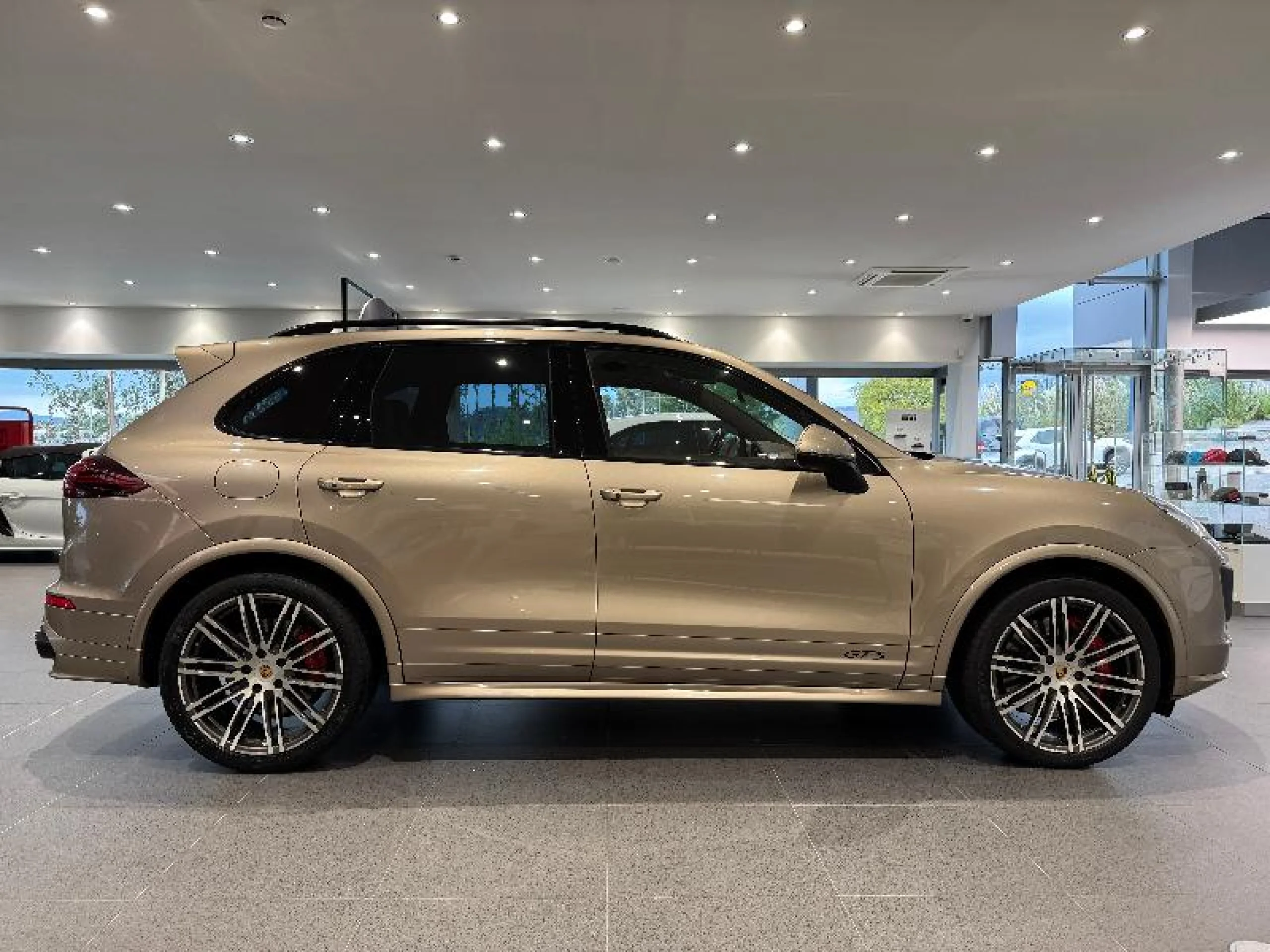 PORSCHE CAYENNE GTS - Foto 5