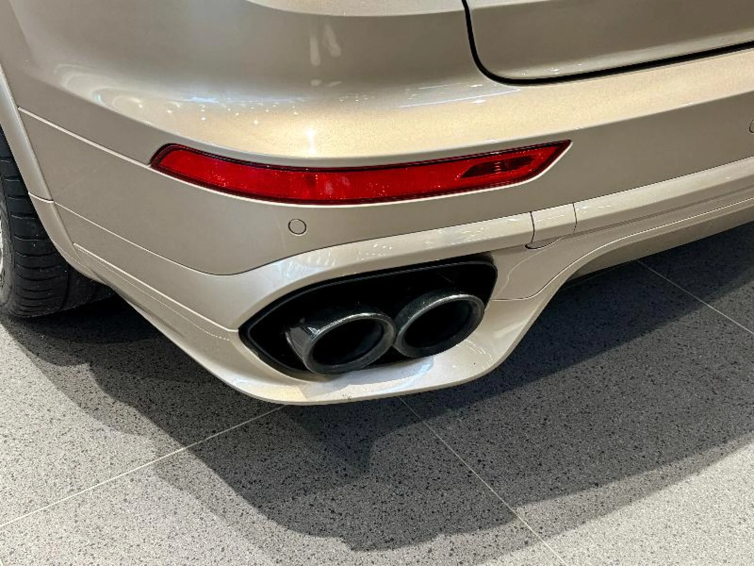 PORSCHE CAYENNE GTS - Foto 22