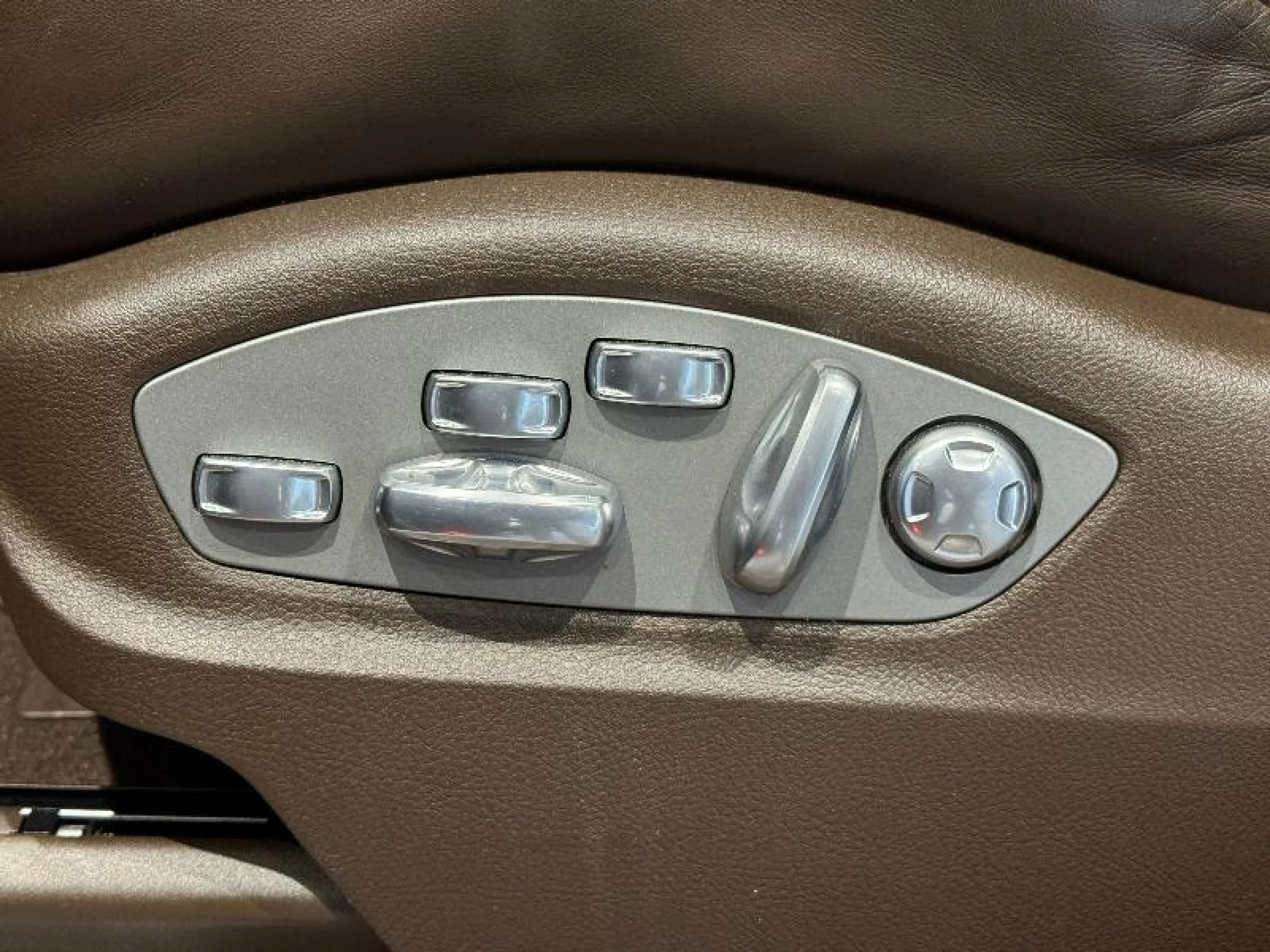 PORSCHE CAYENNE GTS - Foto 24