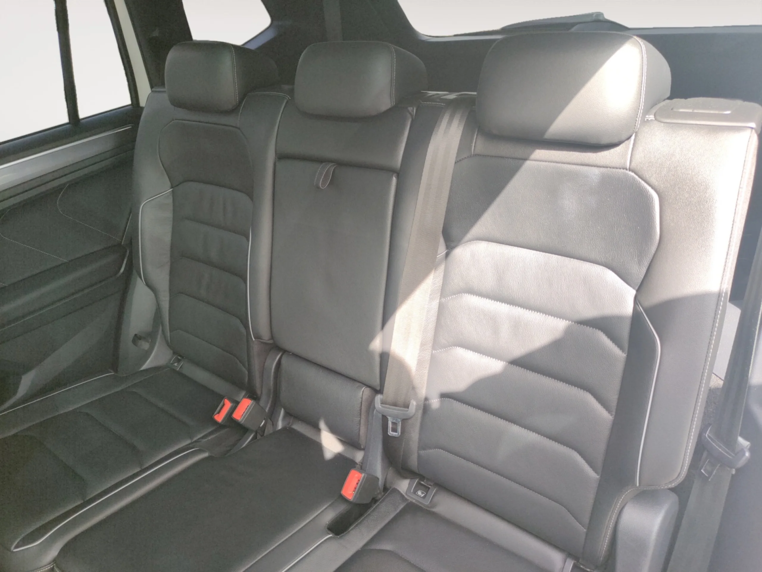 VOLKSWAGEN TIGUAN SPORT 2.0 TDI 140KW (190CV) 4MOTION DSG - Foto 6