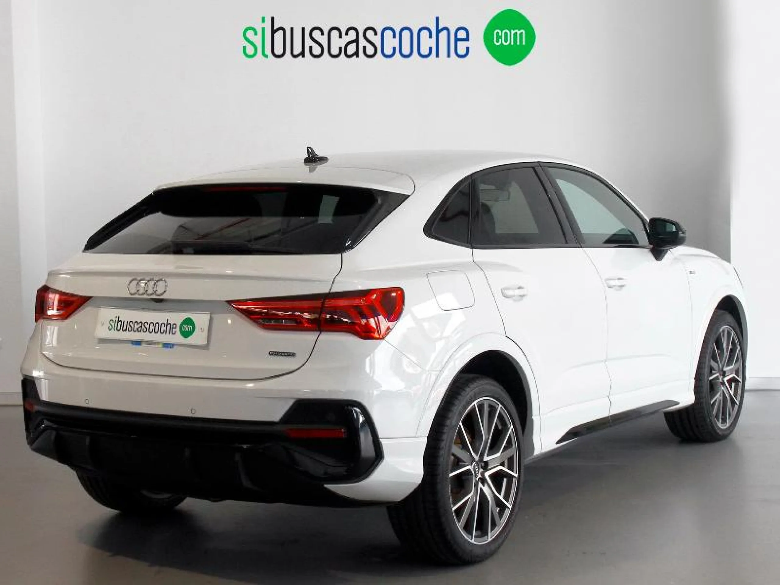 AUDI Q3 SPORTBACK 40 TDI 140KW S TRONIC QUATTRO BLACK LINE - Foto 17