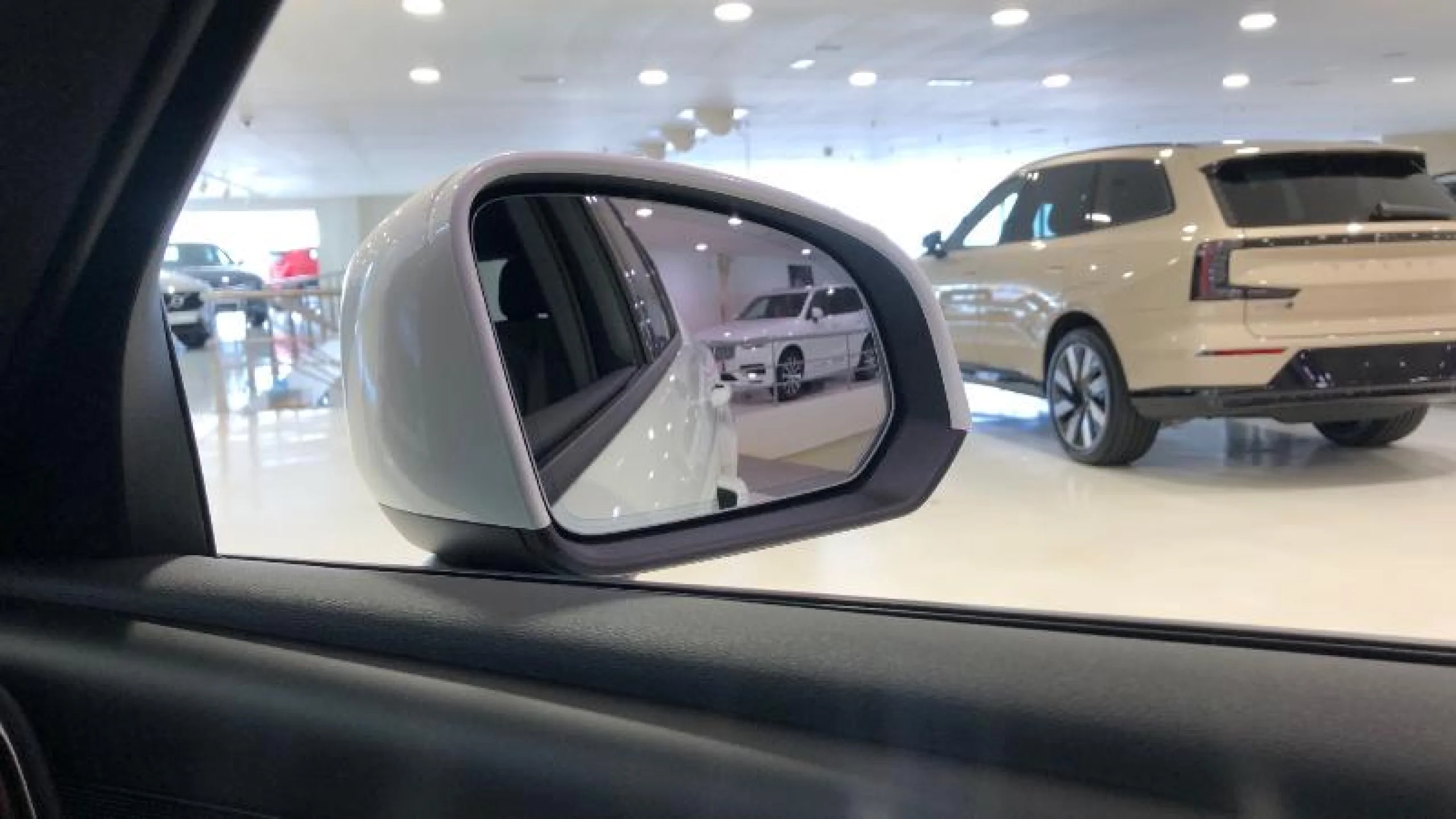 VOLVO XC40 2.0 B3 G CORE AUTO - Foto 19