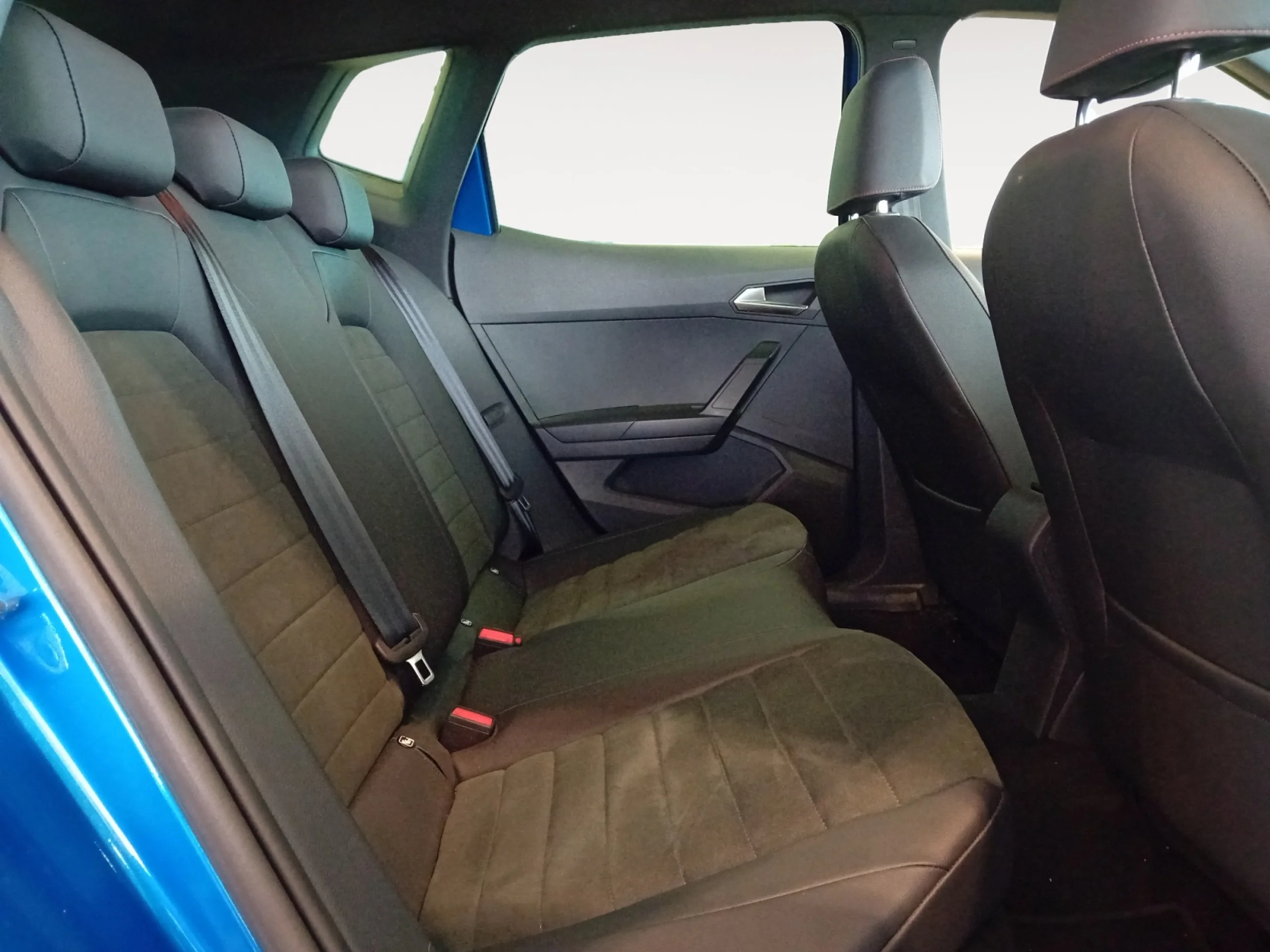 SEAT ARONA ARONA 1.0 TSI 81 KW (110 CV) START/STOP FR XL RX - Foto 6