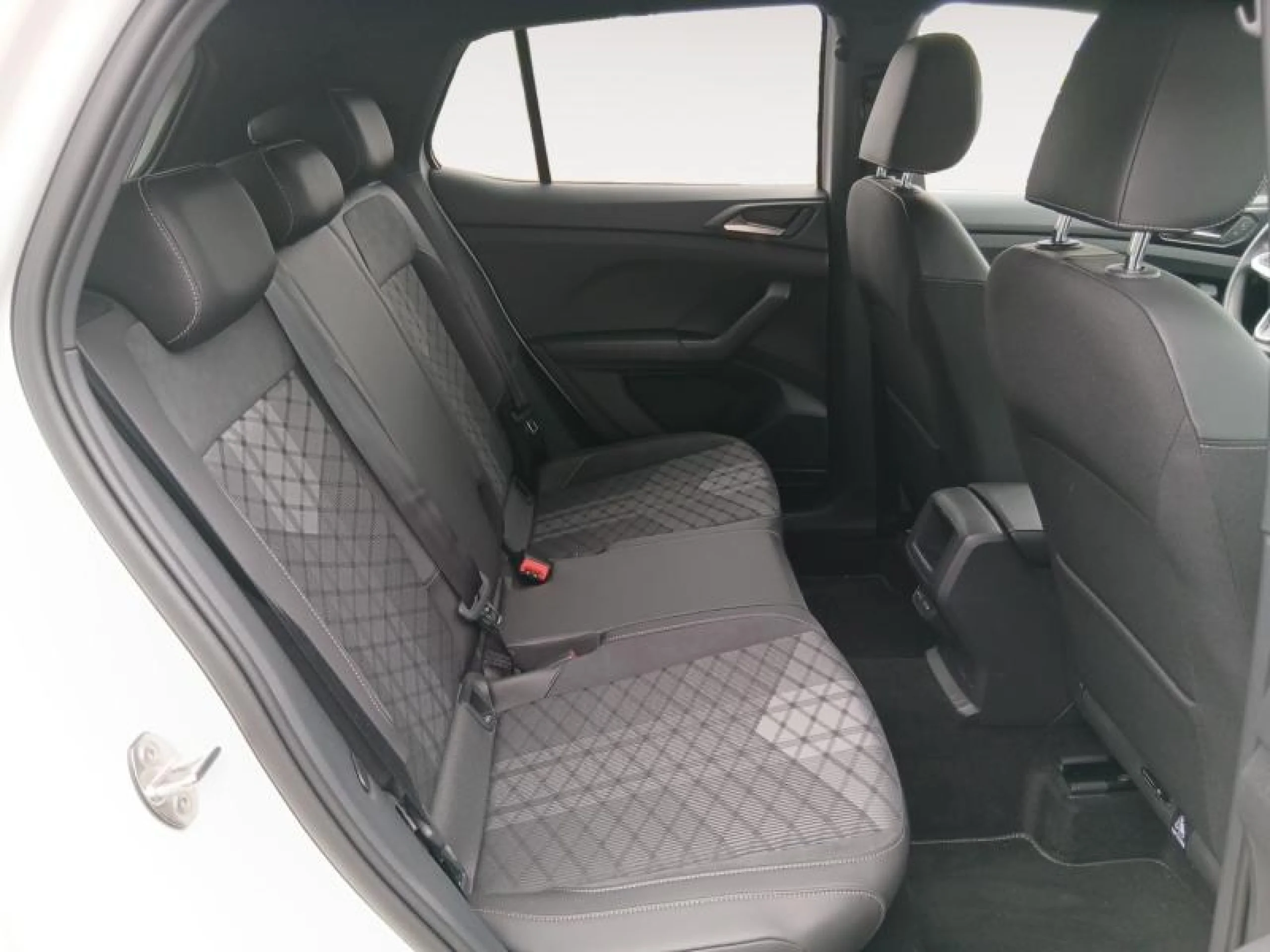 VOLKSWAGEN T CROSS R LINE 1.5 TSI 110KW (150CV) DSG - Foto 6