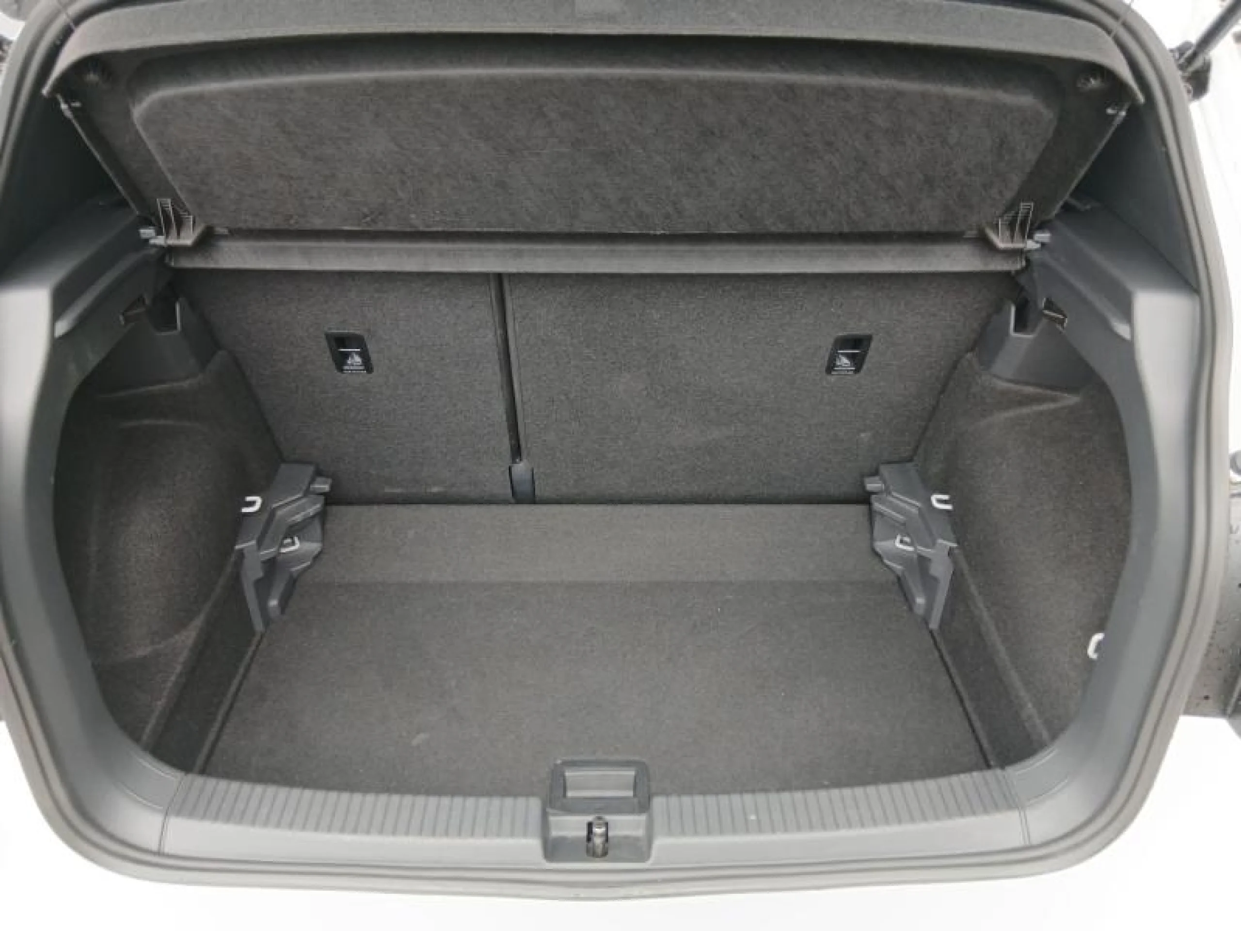 VOLKSWAGEN T CROSS R LINE 1.5 TSI 110KW (150CV) DSG - Foto 7