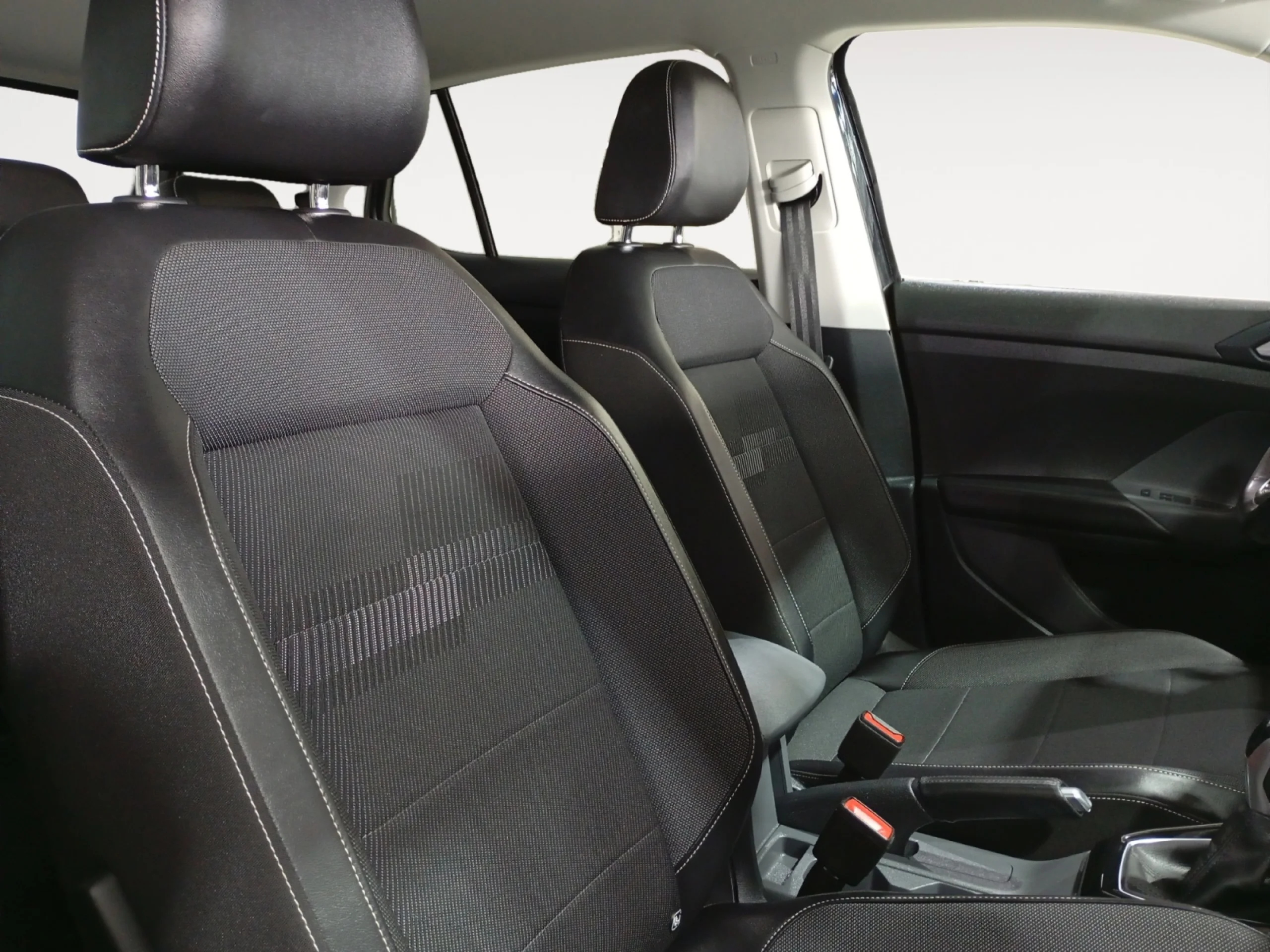 VOLKSWAGEN T CROSS SPORT 1.5 TSI 110KW (150CV) DSG - Foto 5