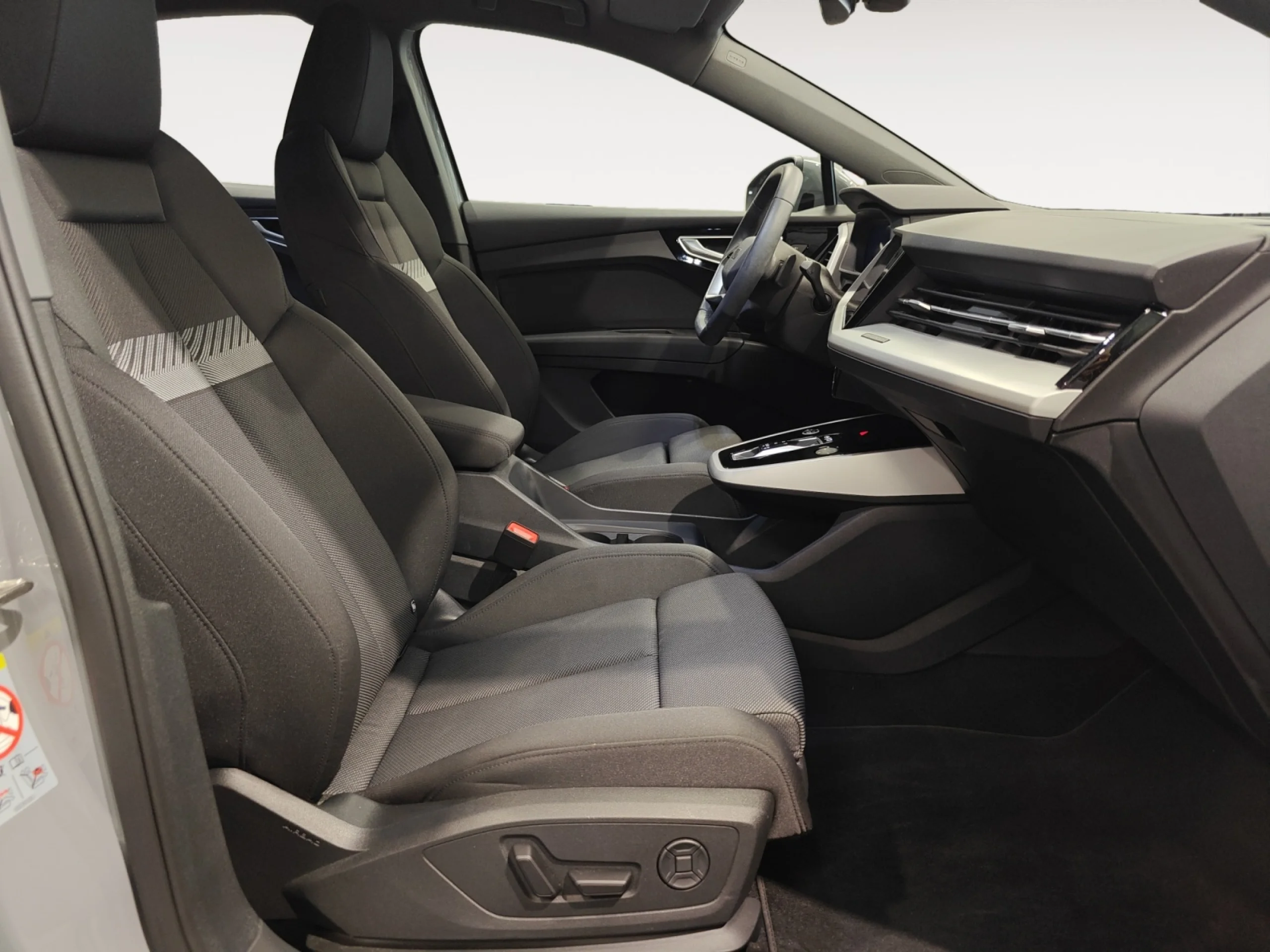 AUDI Q4 SPORTBACK E TRON ADVANCED 40 E TRON 150KW 63KWH - Foto 5