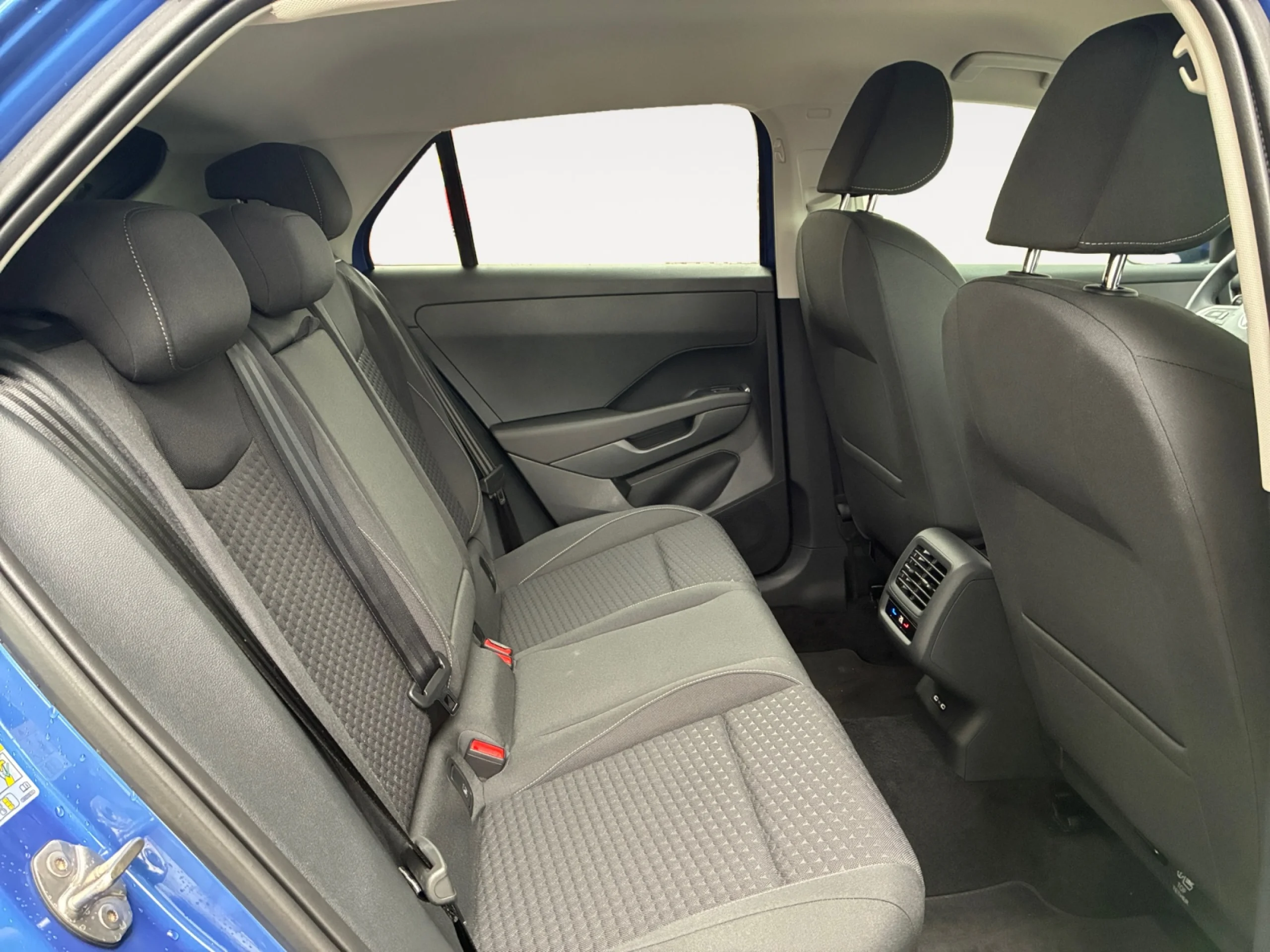 VOLKSWAGEN T ROC T ROC MÁS  1.5 ETSI 110 KW (150 CV)  AUTOMÁTICO DSG 7 VEL. - Foto 6