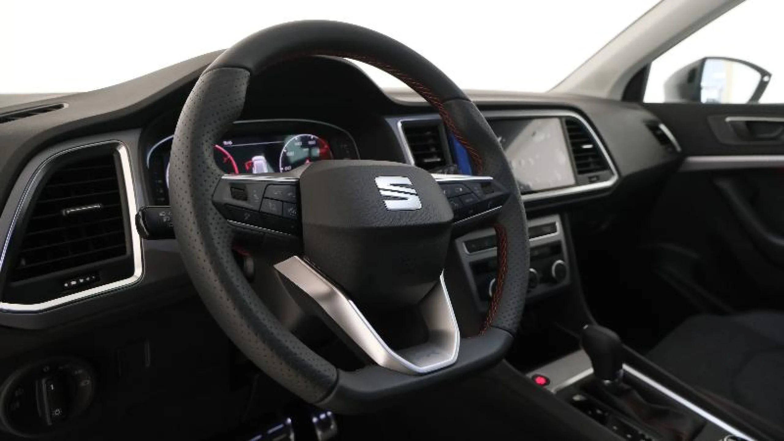 SEAT ATECA ATECA 1.5 ECOTSI 110 KW (150 CV) DSG FR SPECIAL EDITION - Foto 25