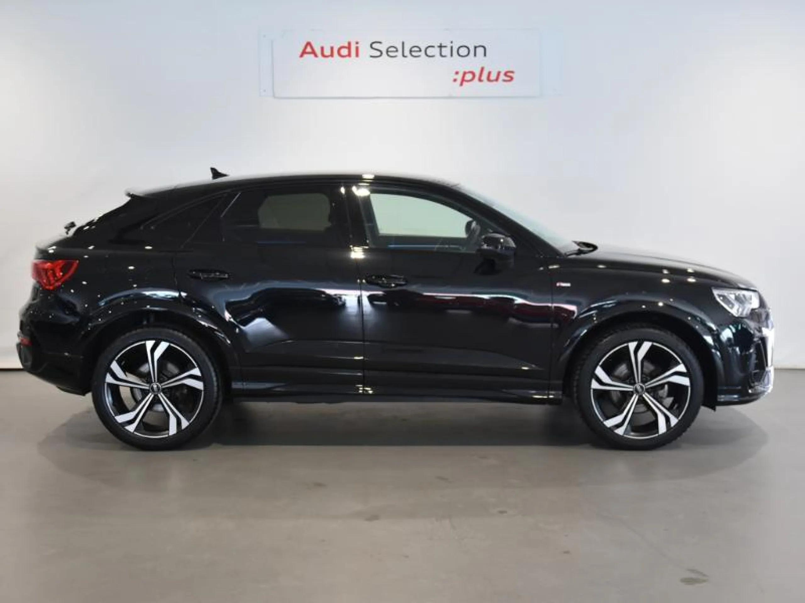 AUDI Q3 SPORTBACK BLACK LINE 35 TDI 110KW (150CV) S TRONIC - Foto 3