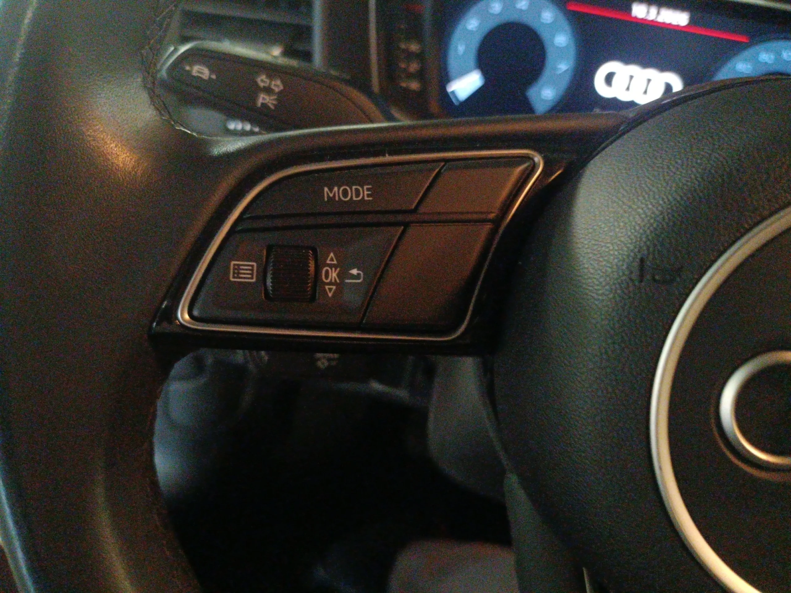 AUDI A1 SPORTBACK ADVANCED 25 TFSI 70KW (95CV) - Foto 11