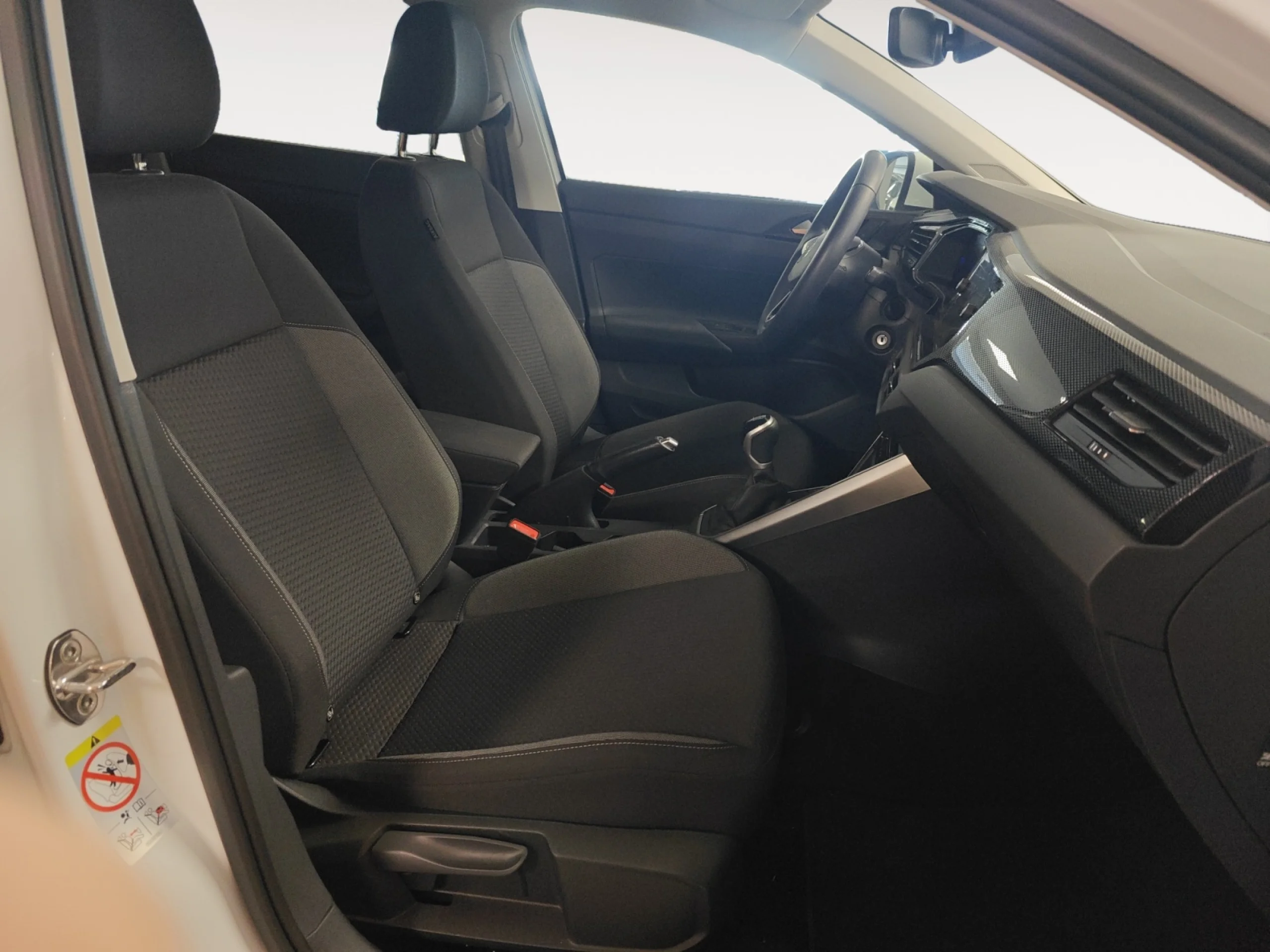 VOLKSWAGEN TAIGO LIFE 1.0 TSI 70KW (95CV) - Foto 5