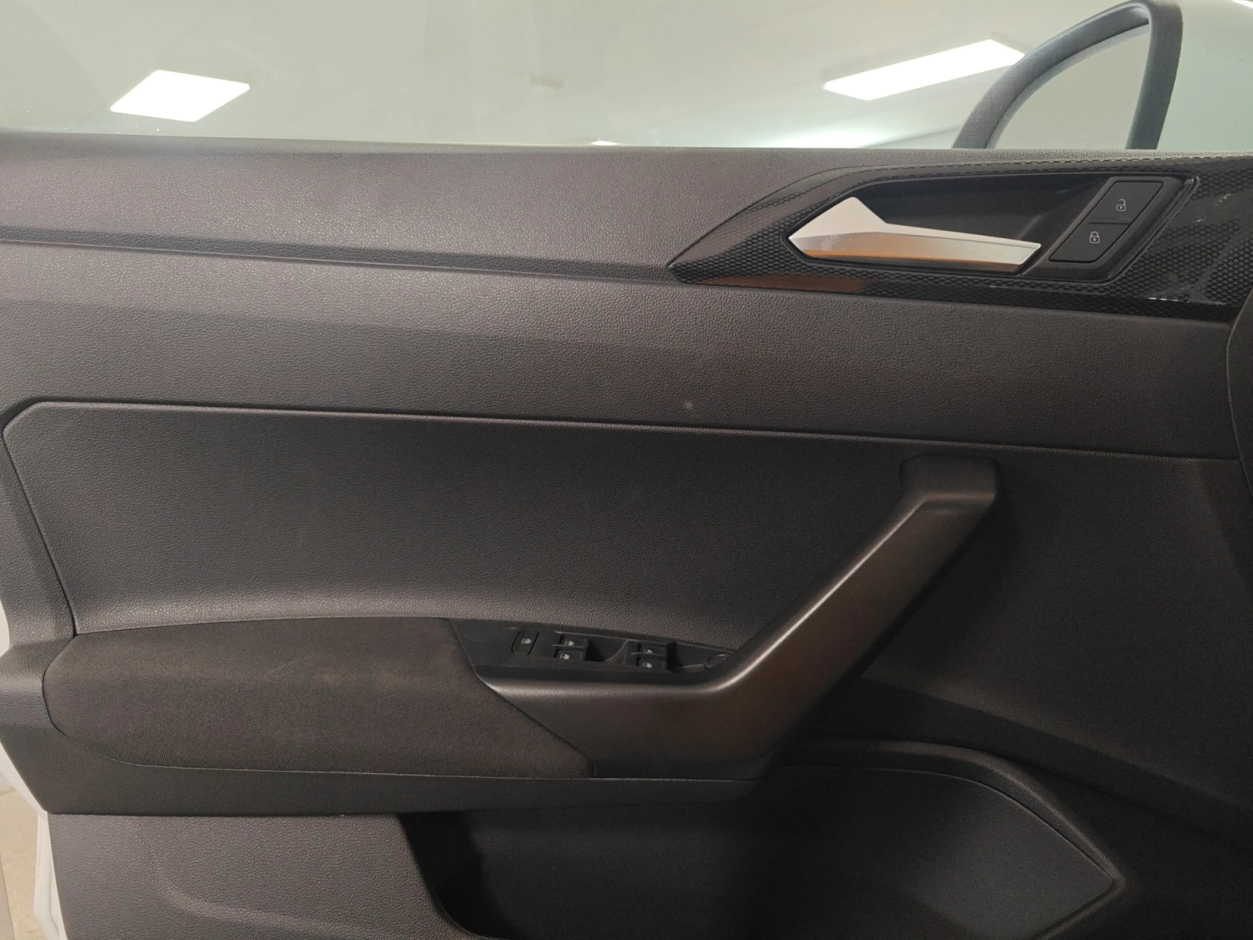 VOLKSWAGEN TAIGO LIFE 1.0 TSI 70KW (95CV) - Foto 13