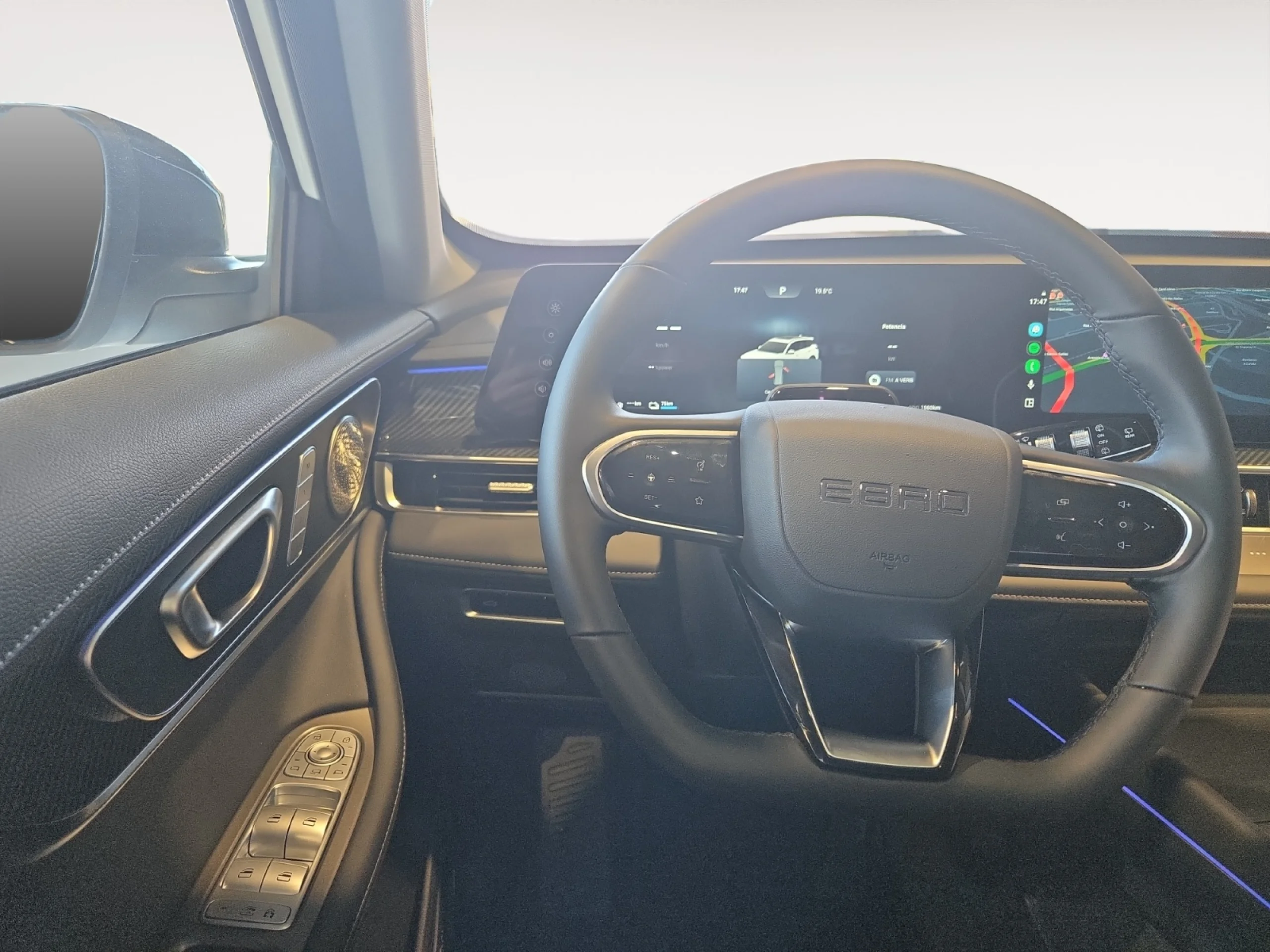 EBRO S700 S700 PHEV LUXURY BLACK ON WHITE - Foto 12