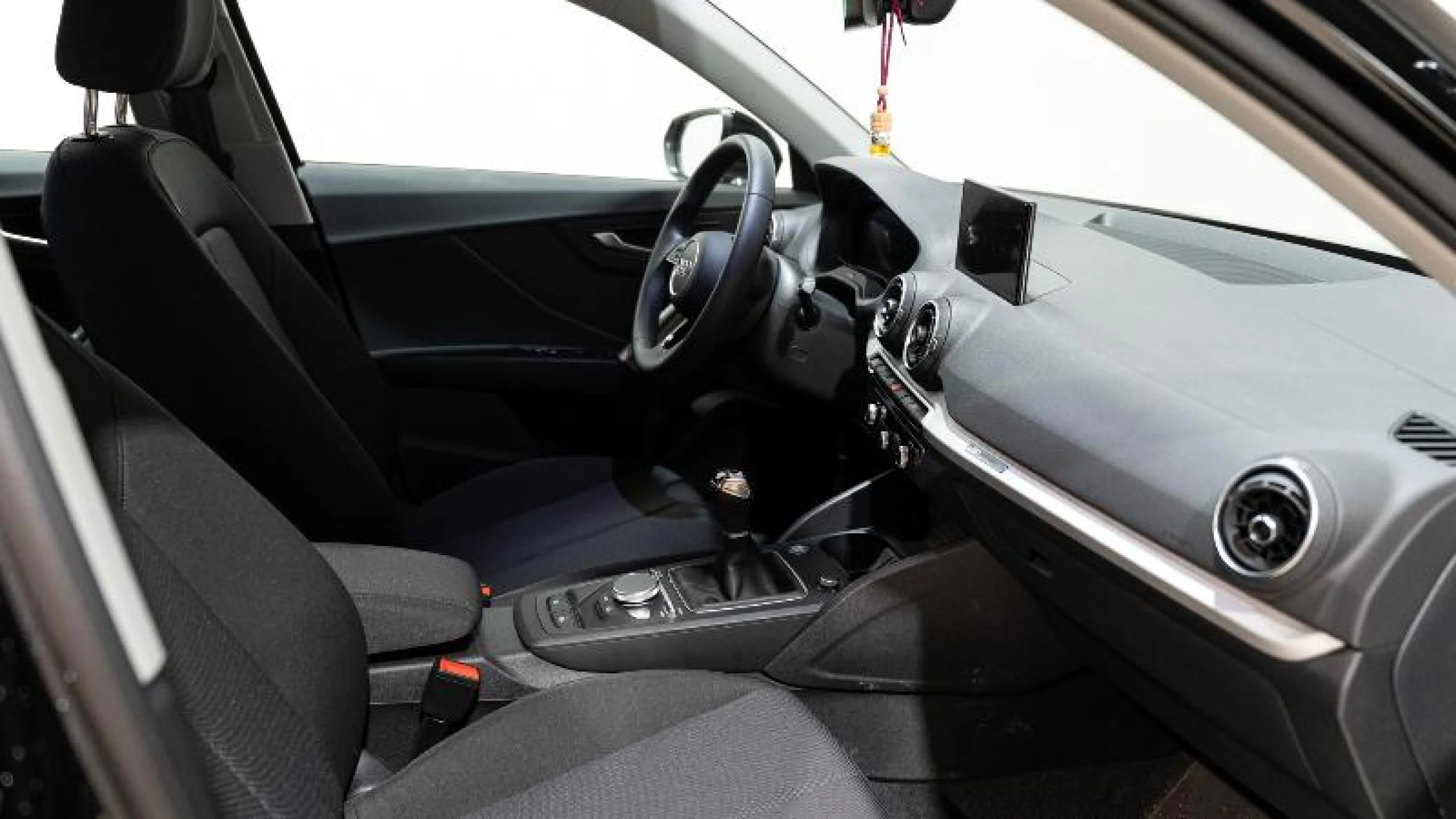 AUDI Q2 ADVANCED 30 TFSI 81KW (110CV) - Foto 8