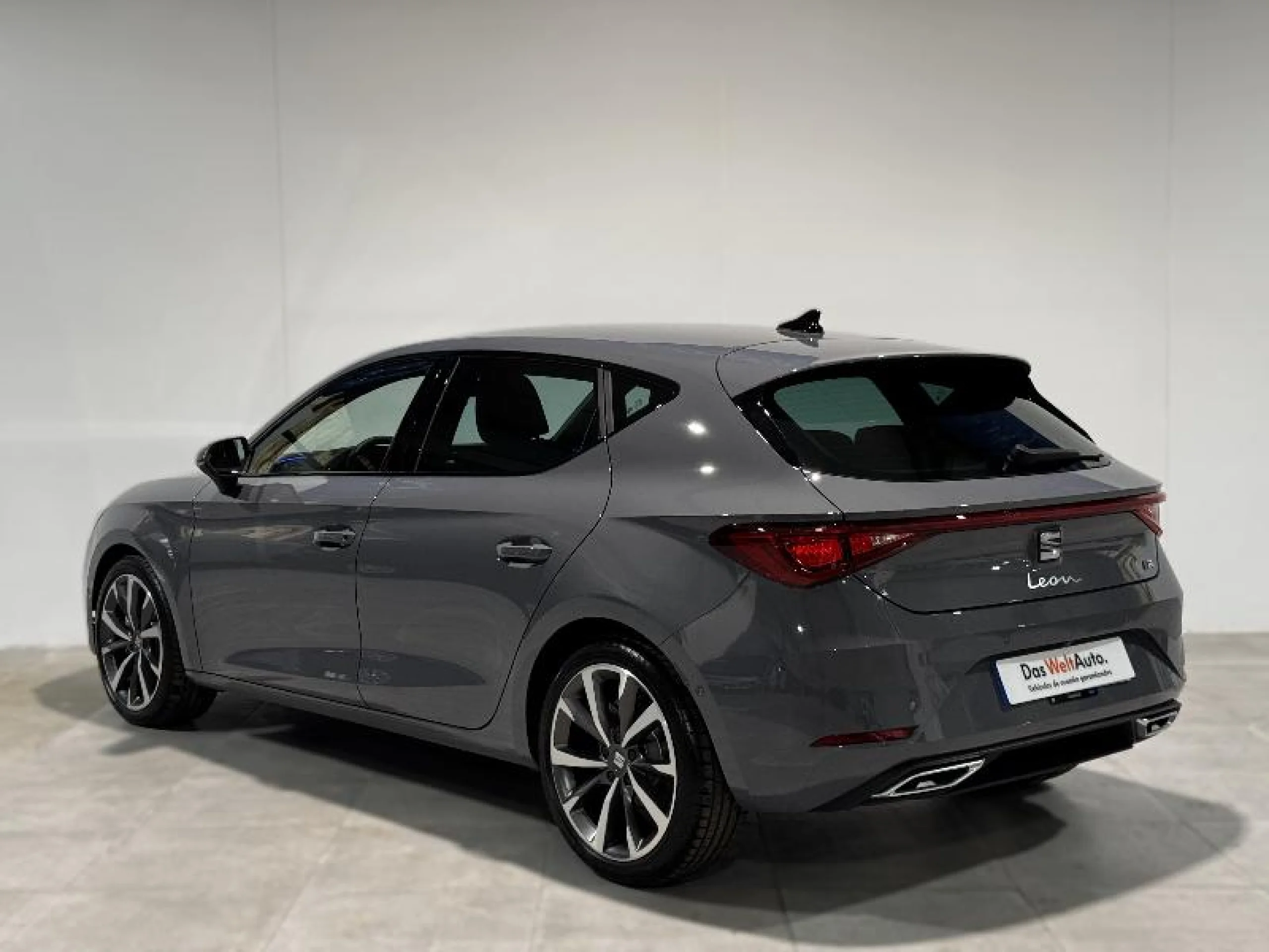 SEAT LEON 2.0 TDI 110KW DSG 7 S&S FR - Foto 2