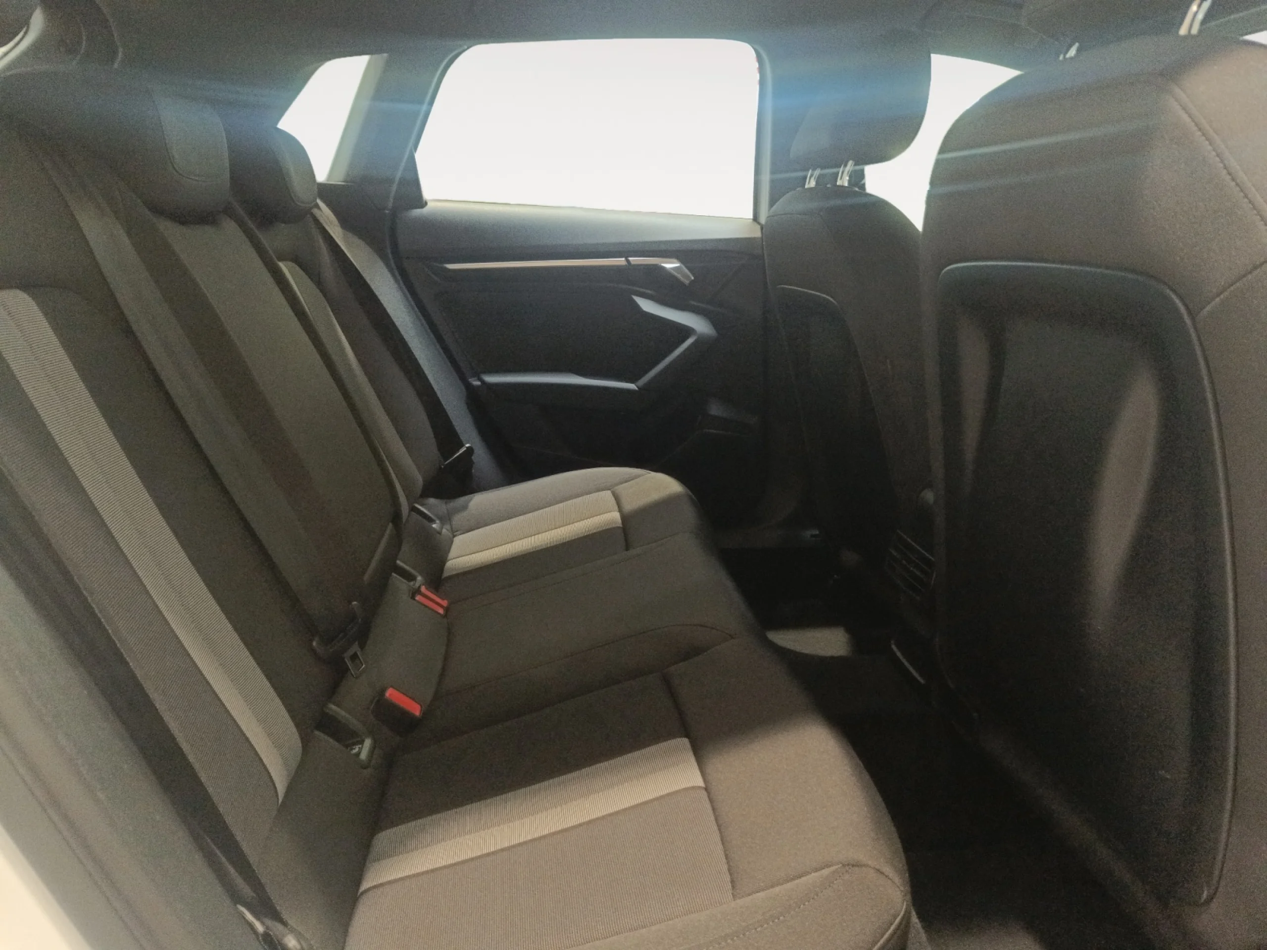 AUDI A3 SPORTBACK ADVANCED 30 TDI 85KW S TRONIC - Foto 6