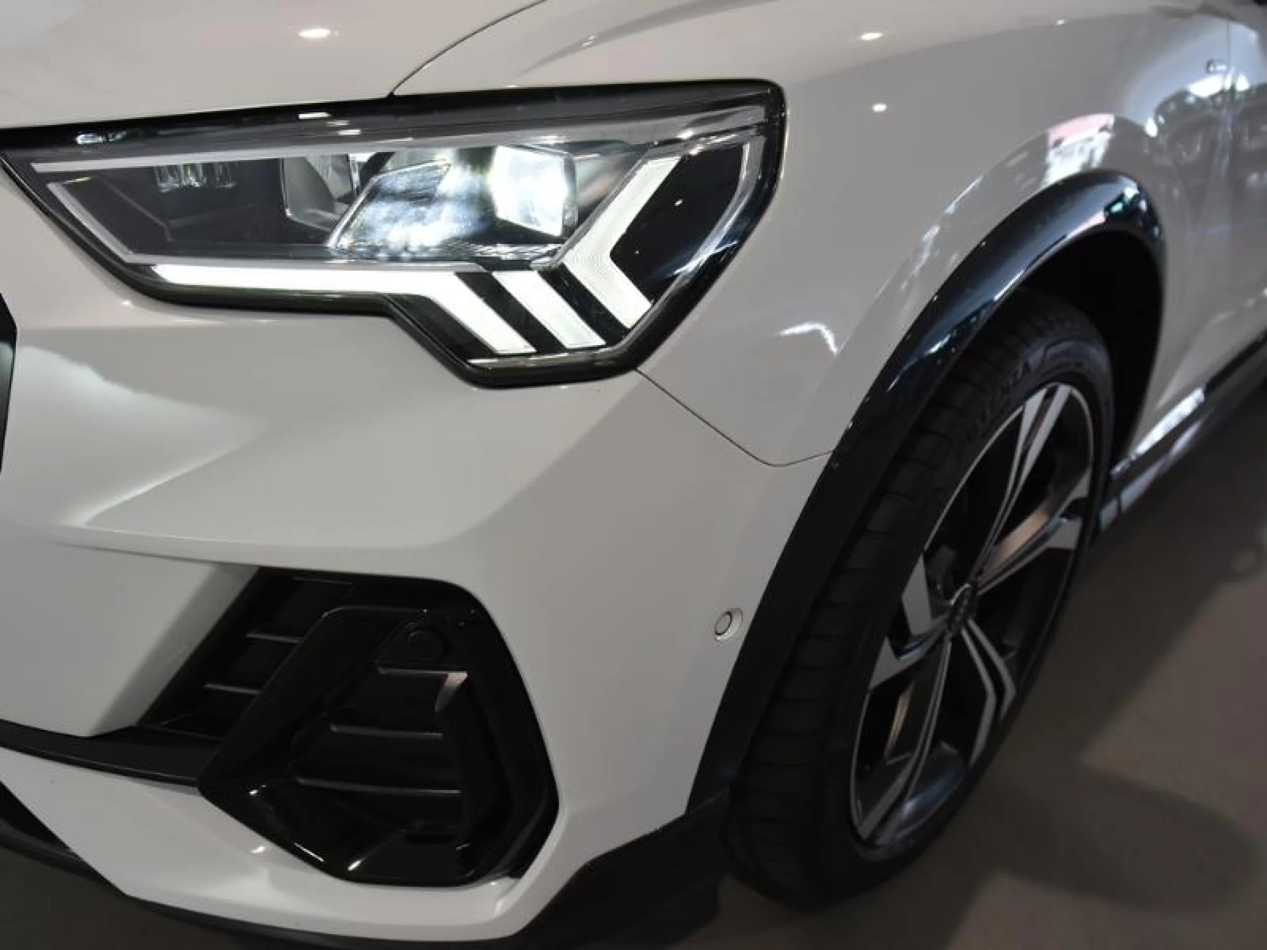 AUDI Q3 SPORTBACK 35 TDI 110KW (150CV) S TRONIC - Foto 9
