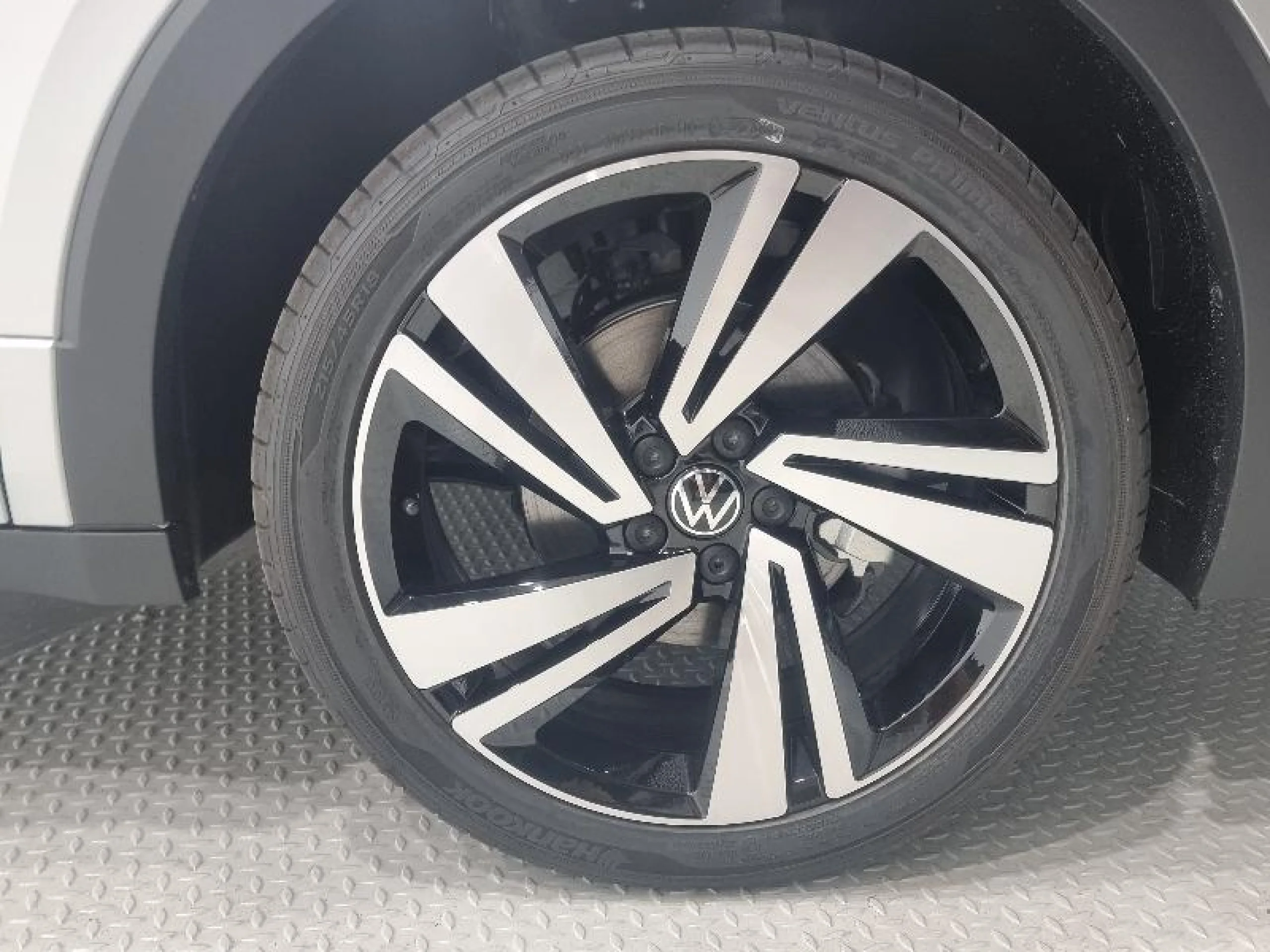 VOLKSWAGEN T CROSS SPORT 1.0 TSI 81KW (110CV) DSG - Foto 8