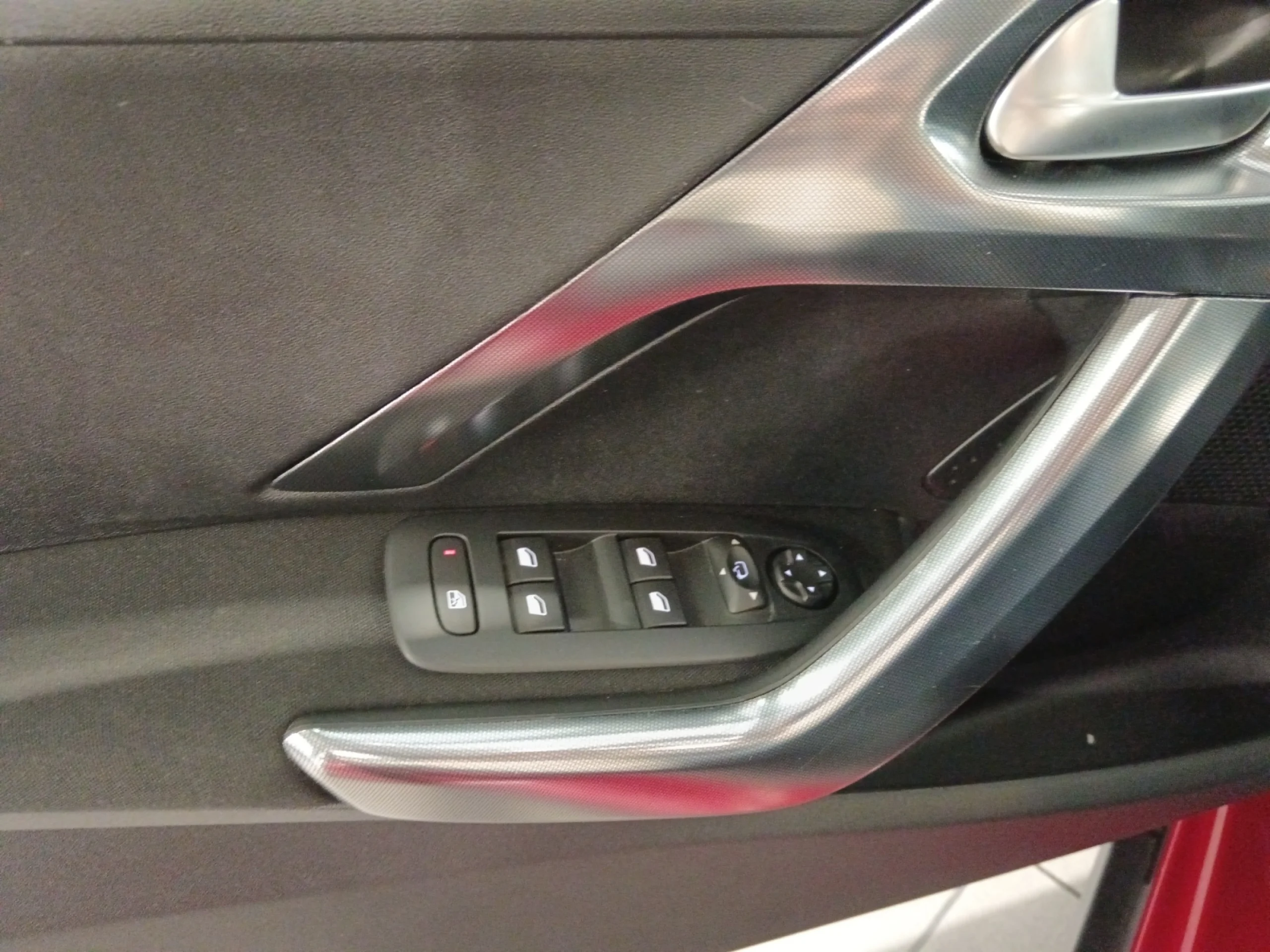PEUGEOT 2008 ACTIVE 1.2L PURETECH 110 S&S - Foto 15